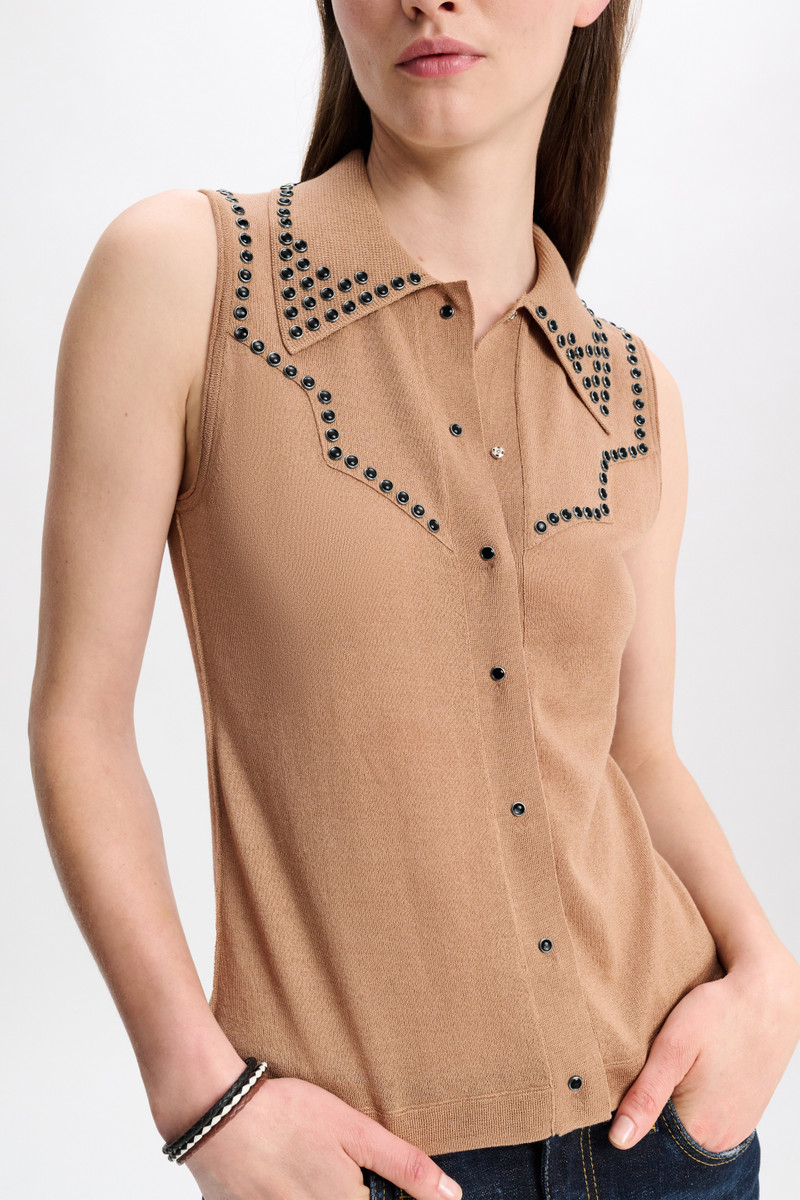 REFINED ESSENTIALS top 4