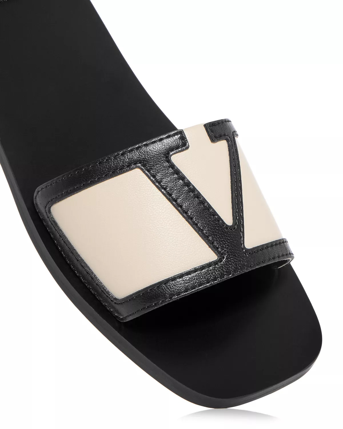 Women's Viva Superstar VLogo Slide Sandals - 4