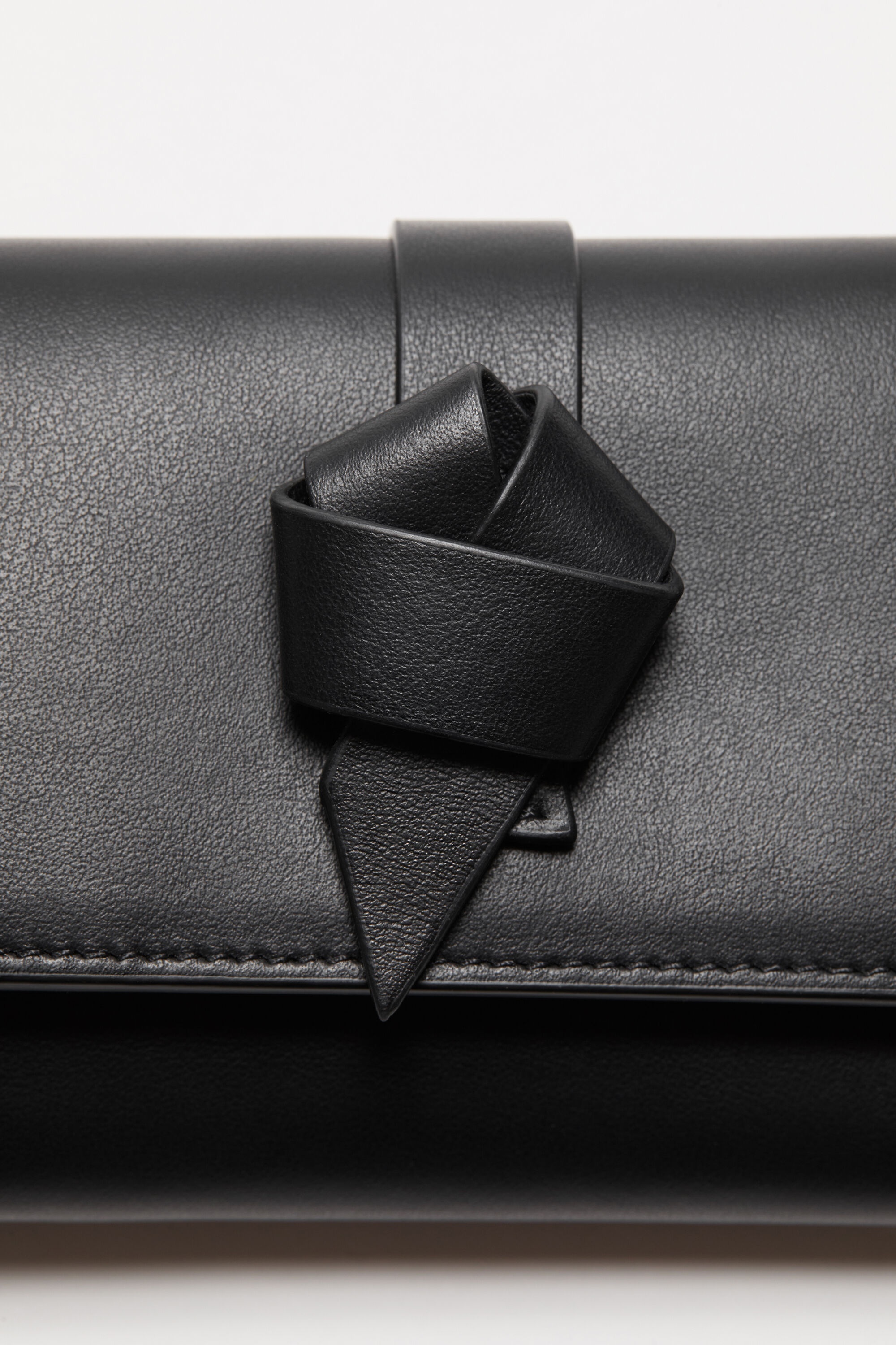 Musubi folded wallet - Black - 6
