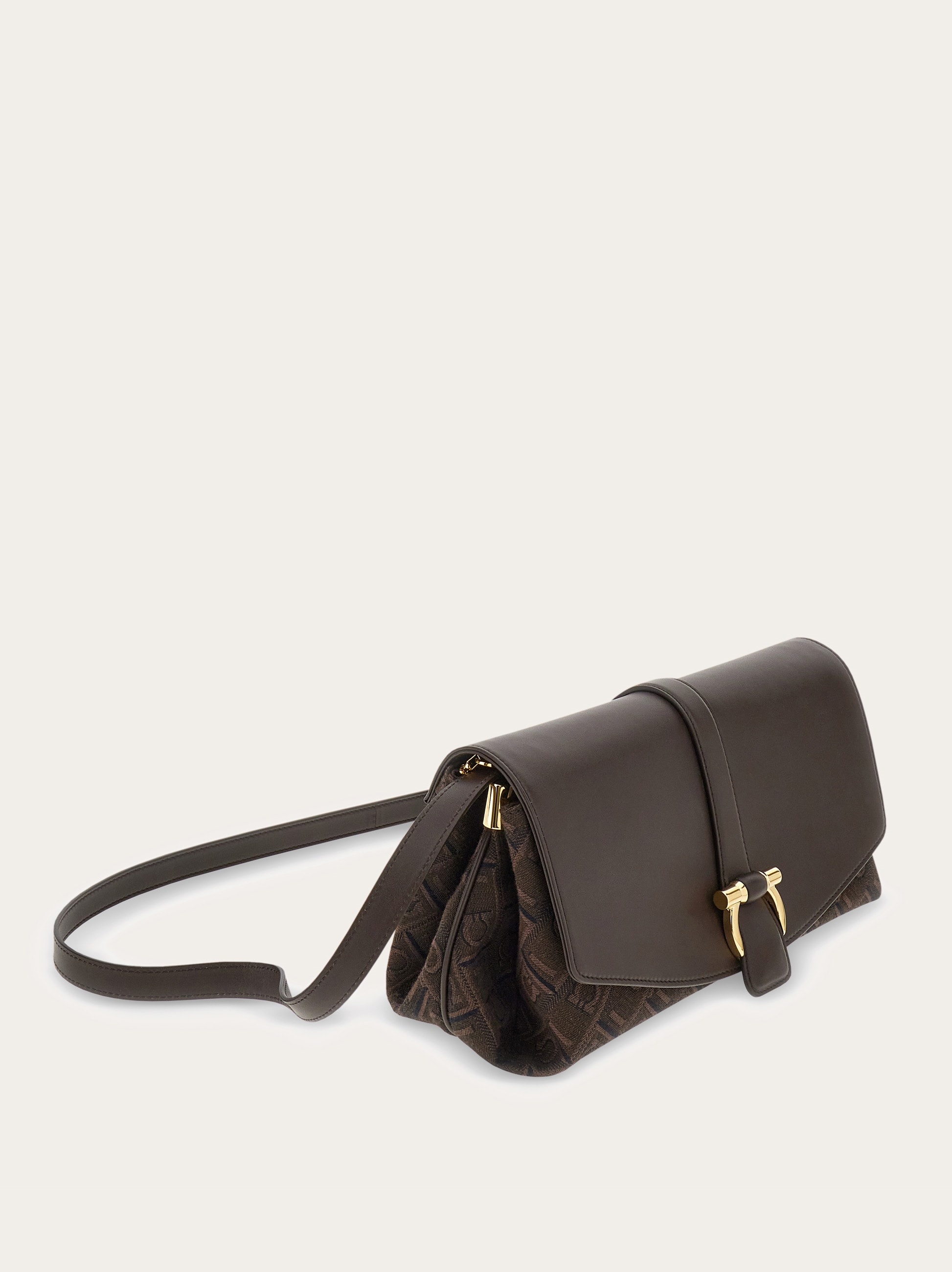 Front flap crossbody bag (M) - 7