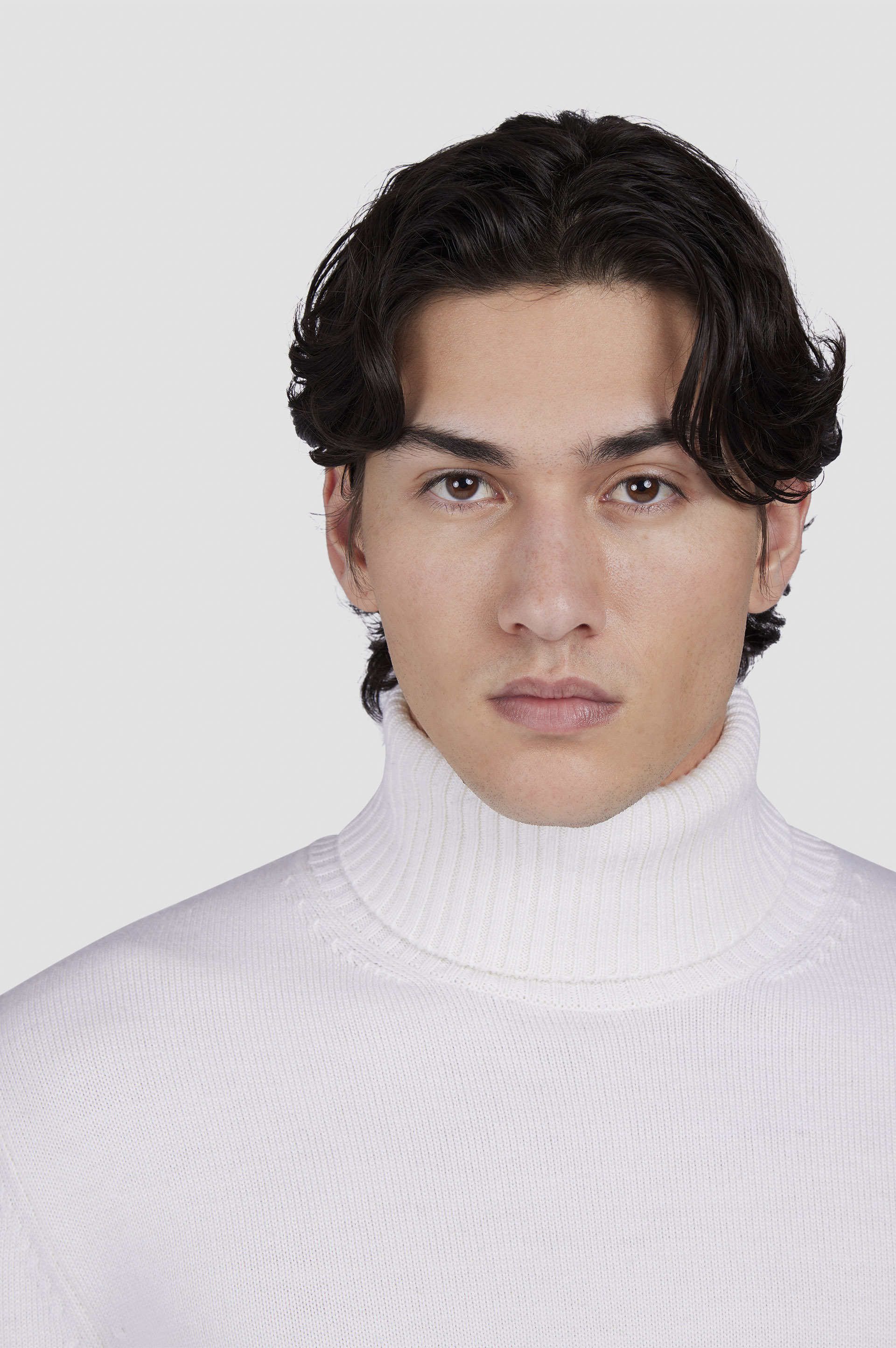 SOFT COOL TOUCH WOOL TURTLENECK - 4