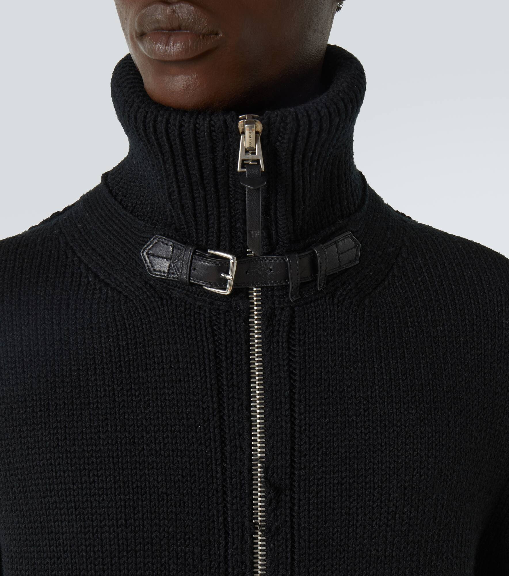 Wool zip-up sweater - 6