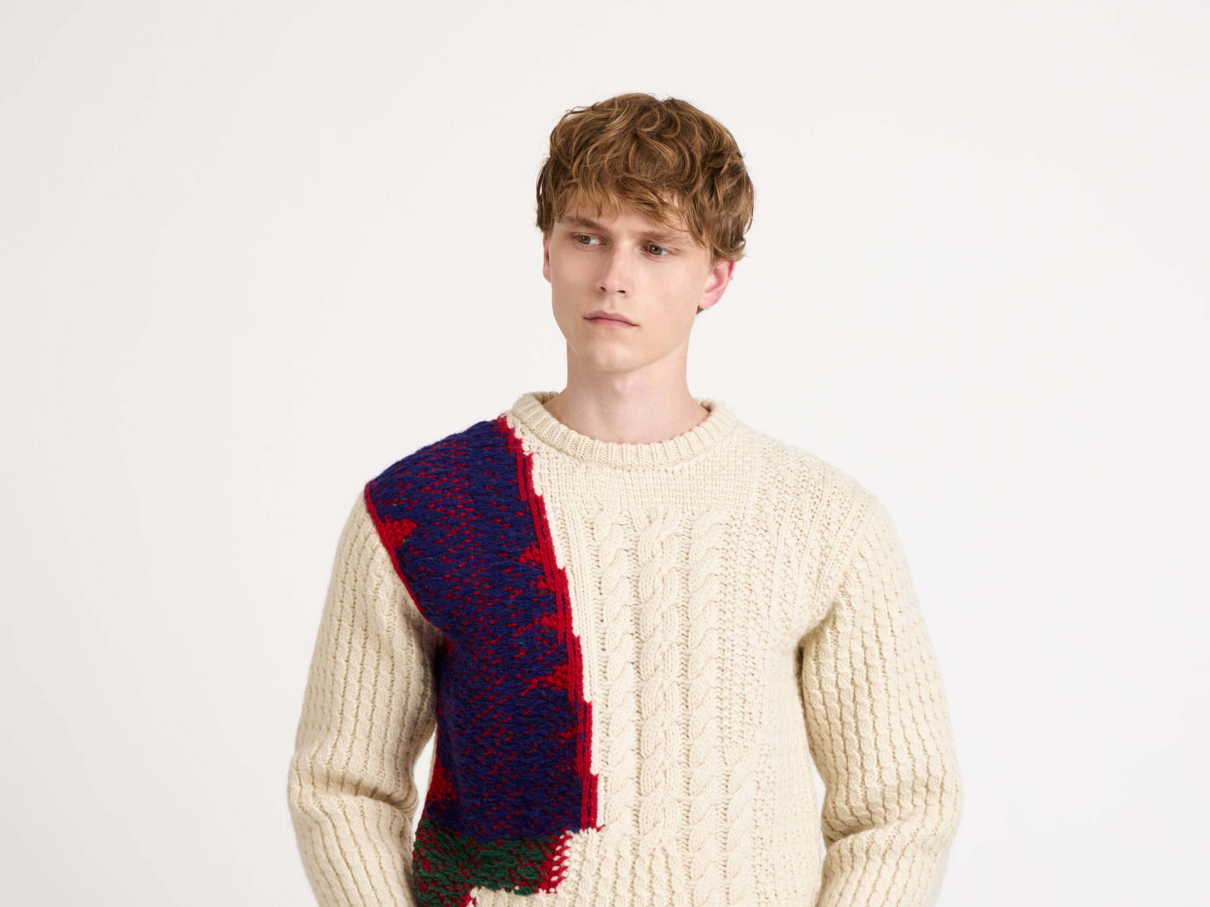 CABLE-KNIT JUMPER IN IVORY - 5