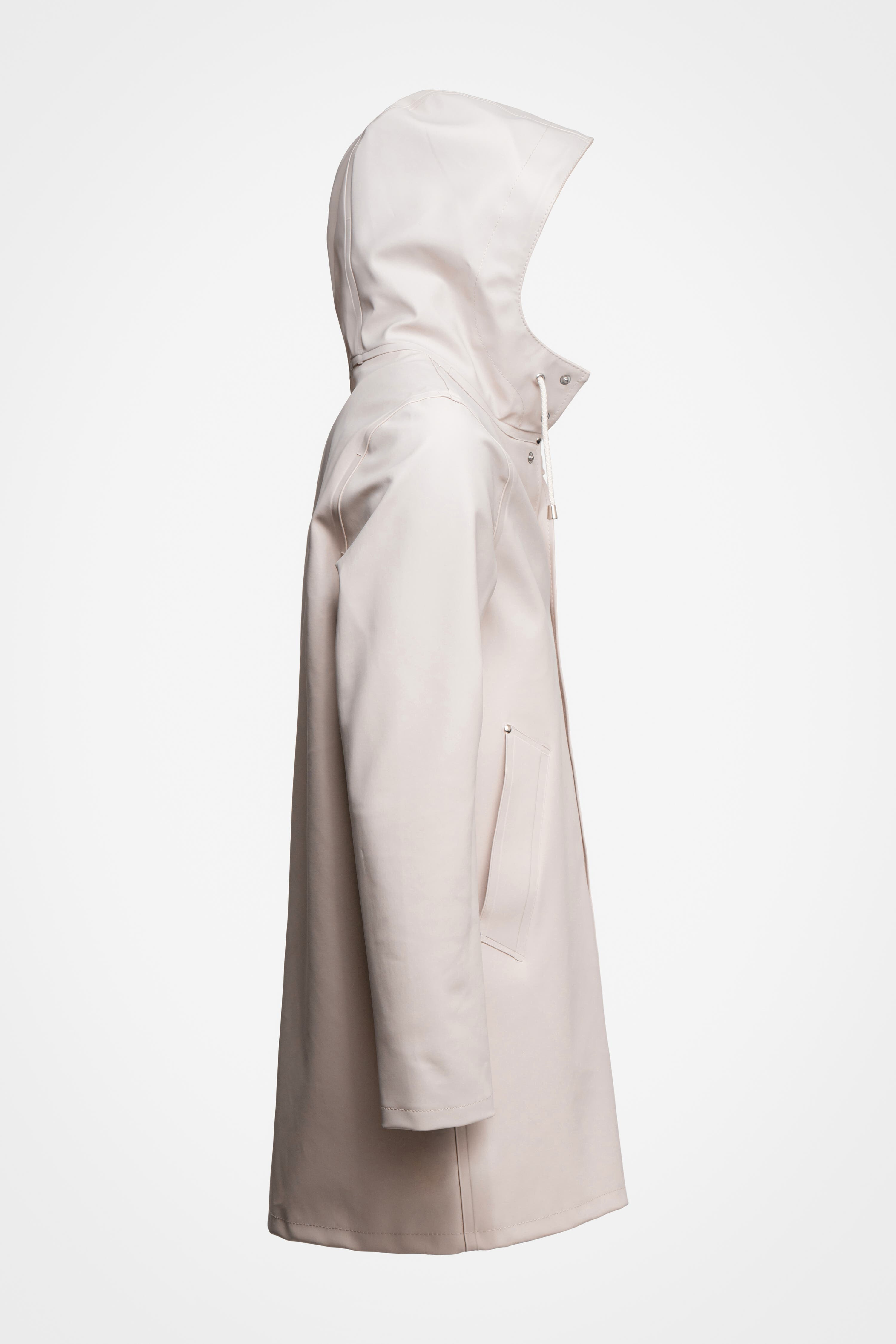 Stutterheim Stockholm Long Sleeve Hooded Raincoat in Light Sand at Nordstrom - 8