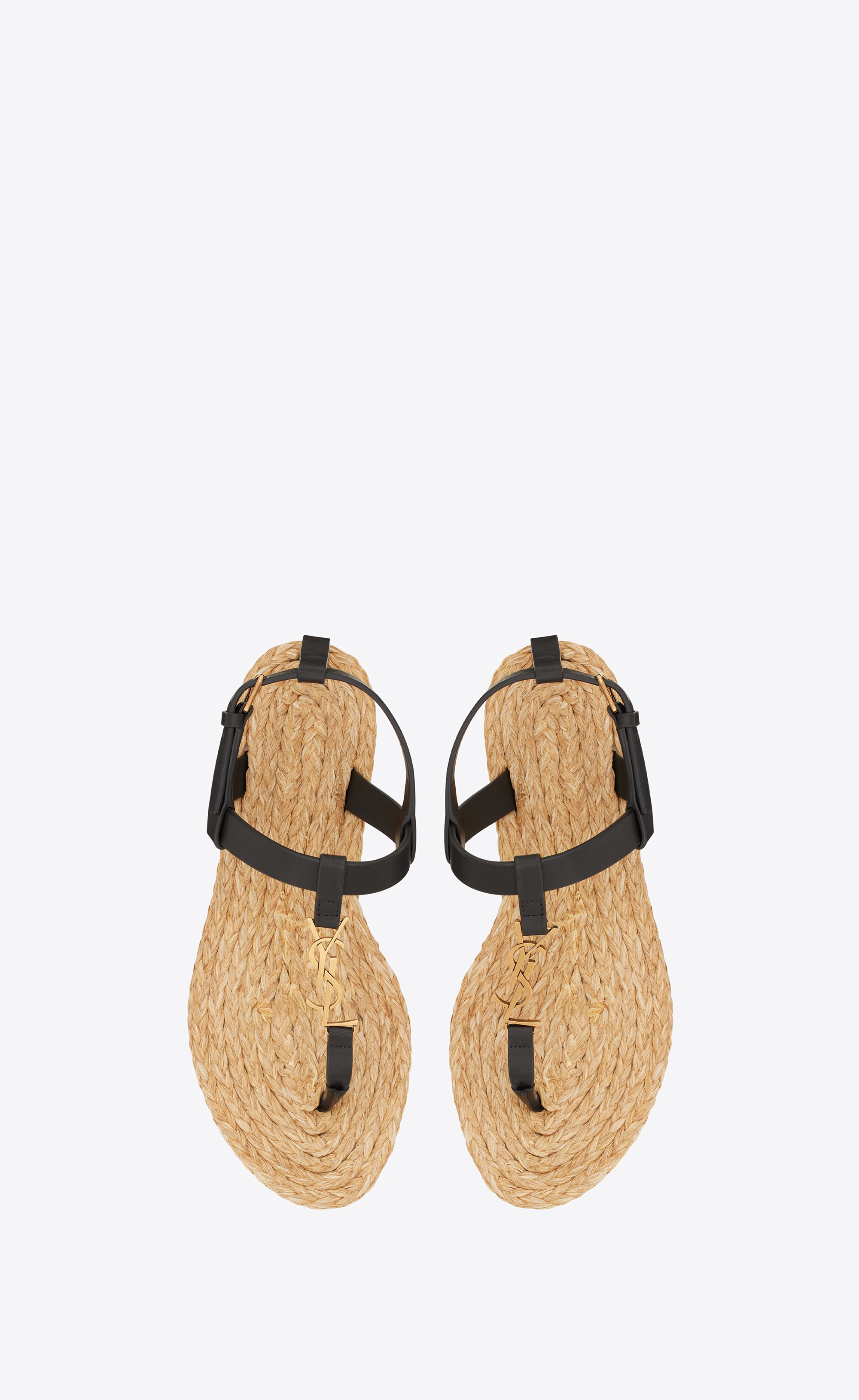 cassandra flat sandals in smooth leather with bronze-tone monogram - 3