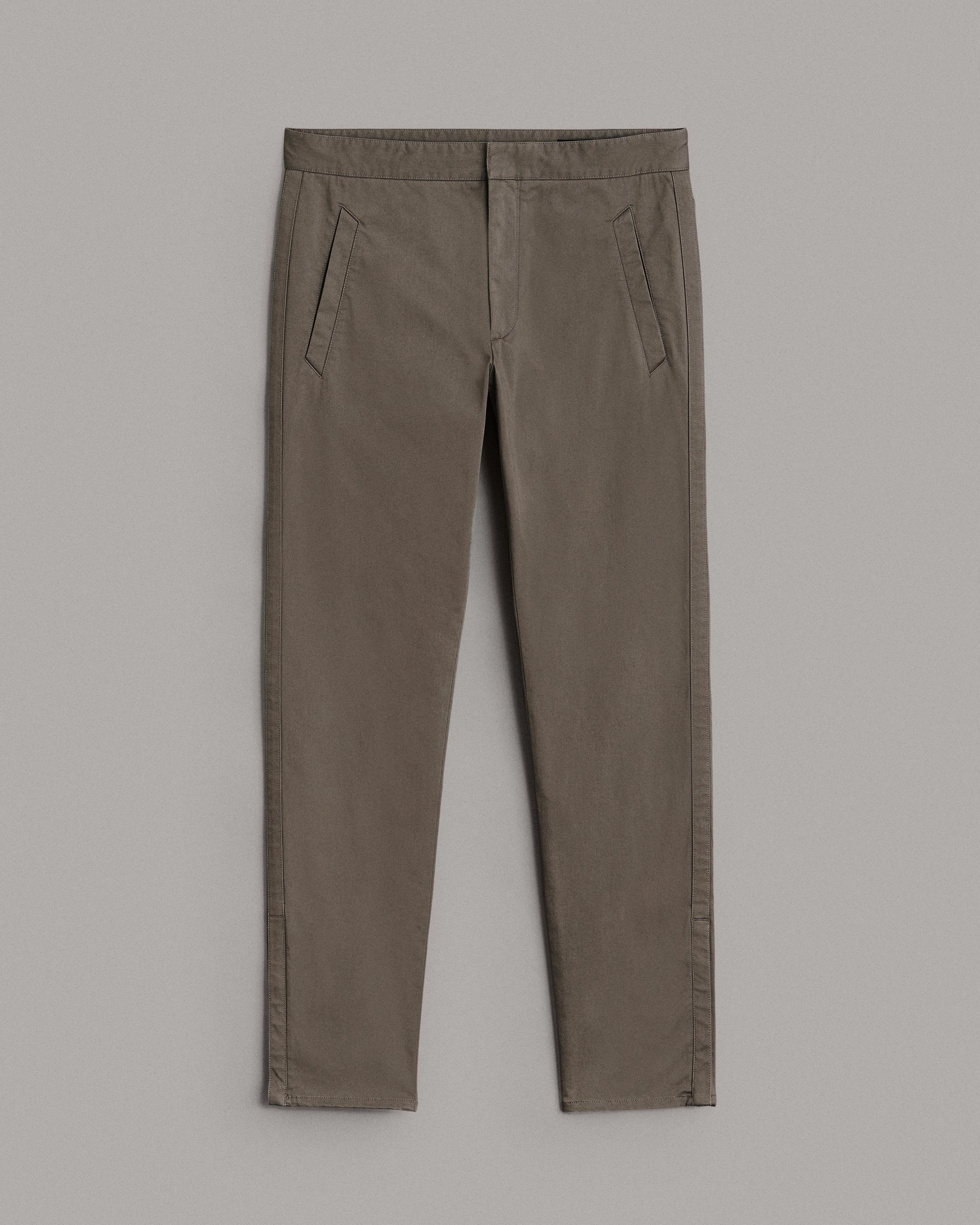 Zander Cotton Pant
Relaxed Fit Pant - 1