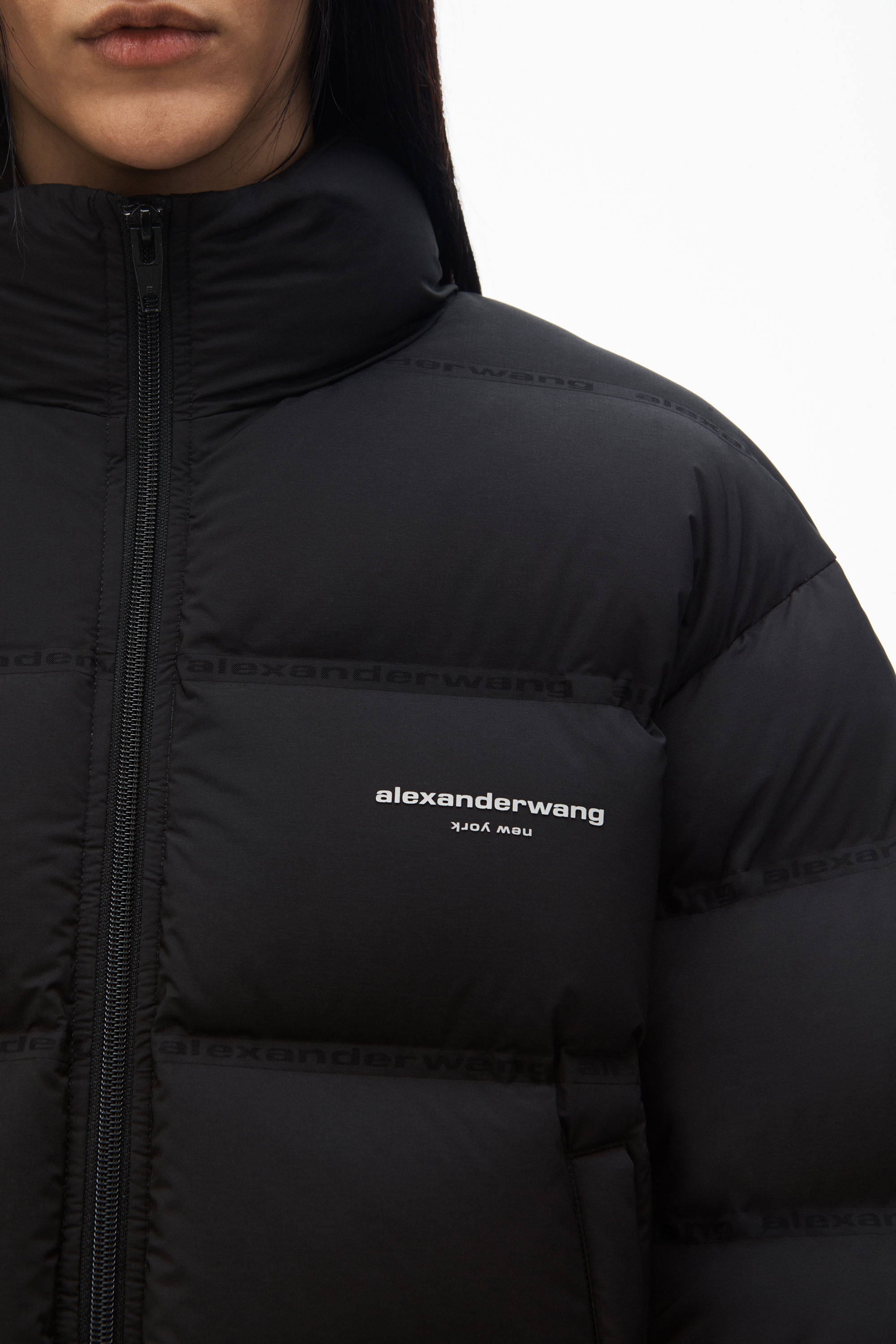 cropped puffer coat with reflective logo - 5