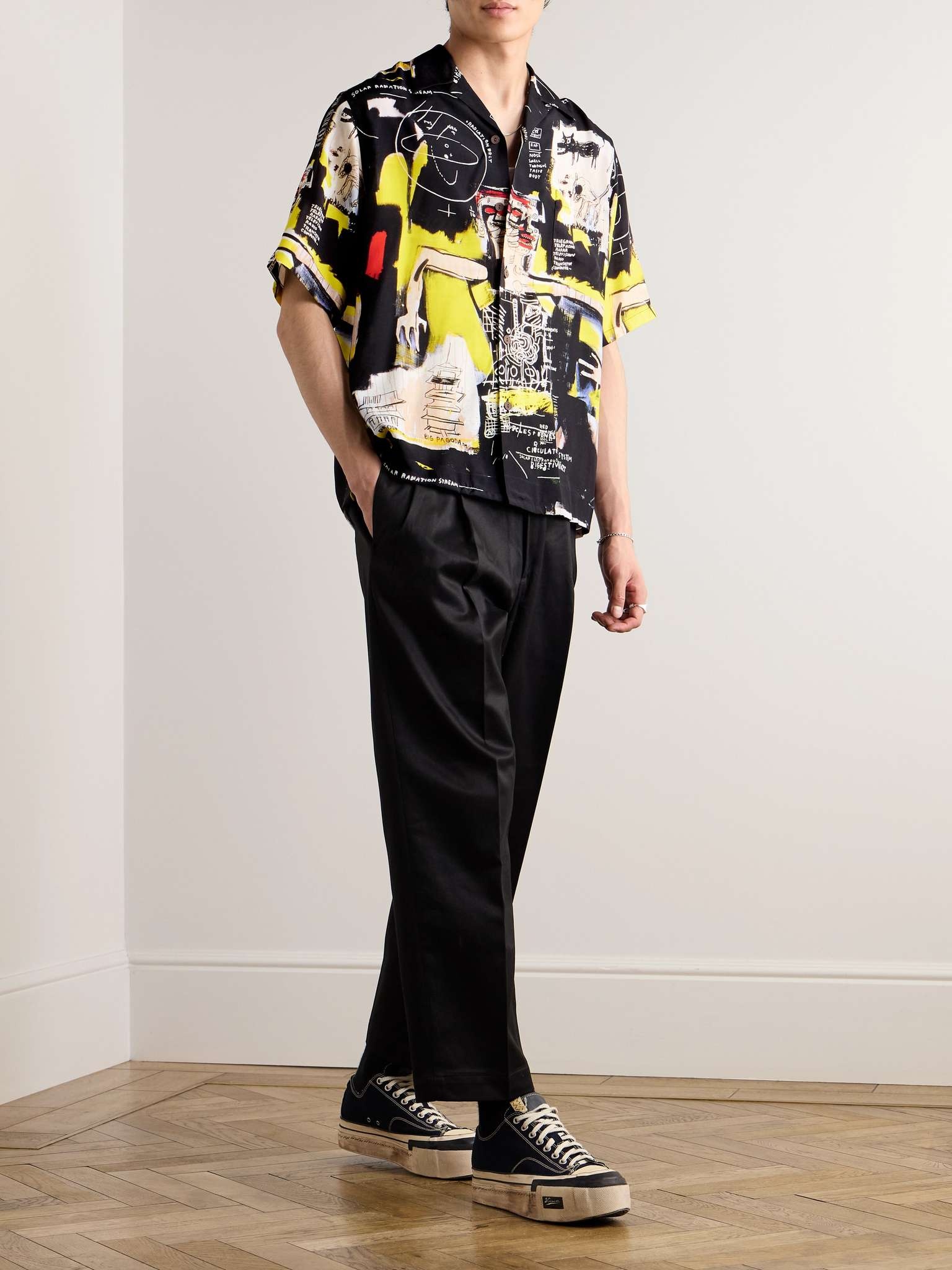 + Jean-Michel Basquiat Convertible-Collar Printed Satin Shirt - 2