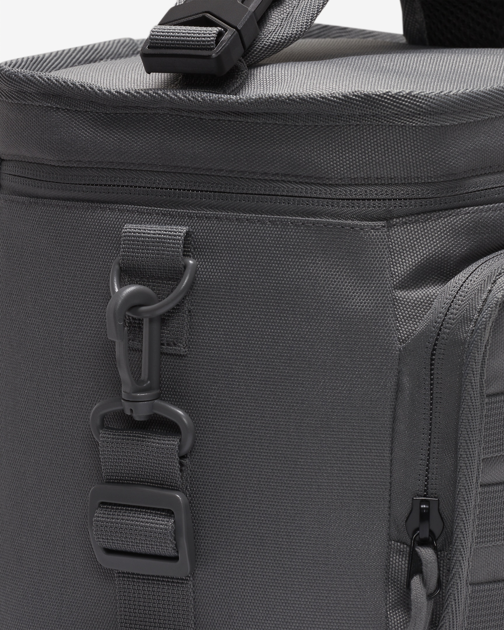 Nike Men's Futura Sportswear Lunch Bag (6.75L) - 6