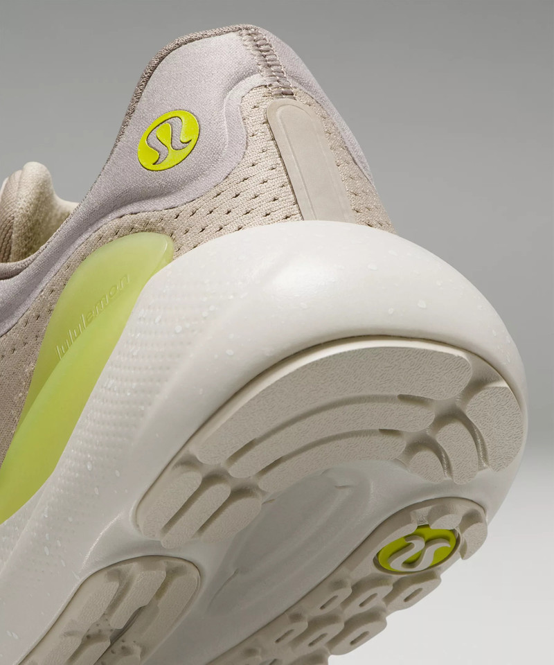 beyondfeel Women's Running Shoe 10