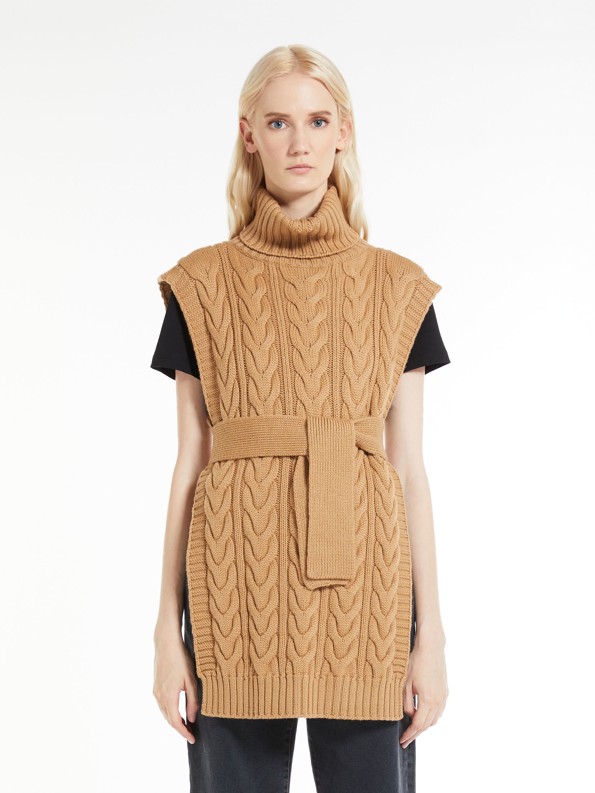 AFA Cable-knit mini poncho - 2