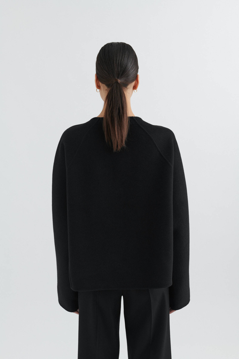 Awe Pullover 3