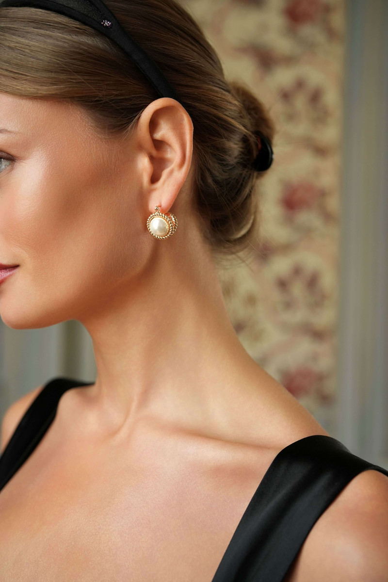 Agathe Earrings 5