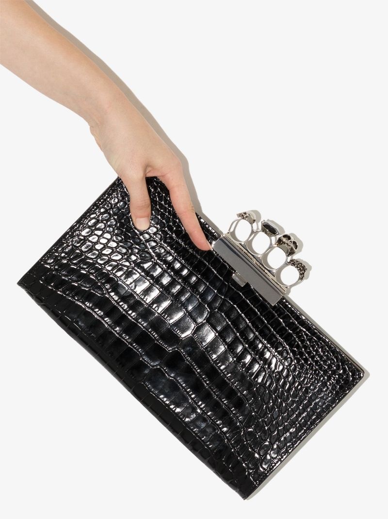 crocodile-embossed knuckleduster clutch - 4