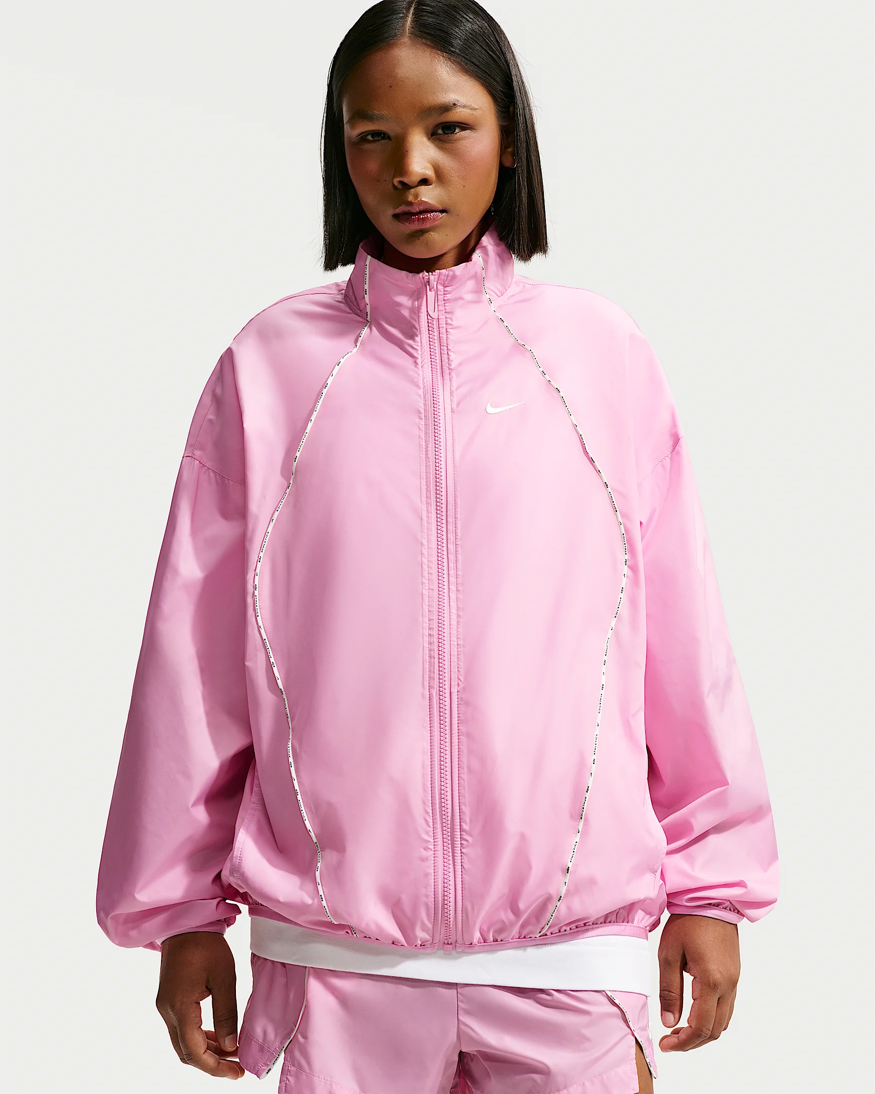 Nike Sportswear Women's Oversized Repel Windbreaker - 1