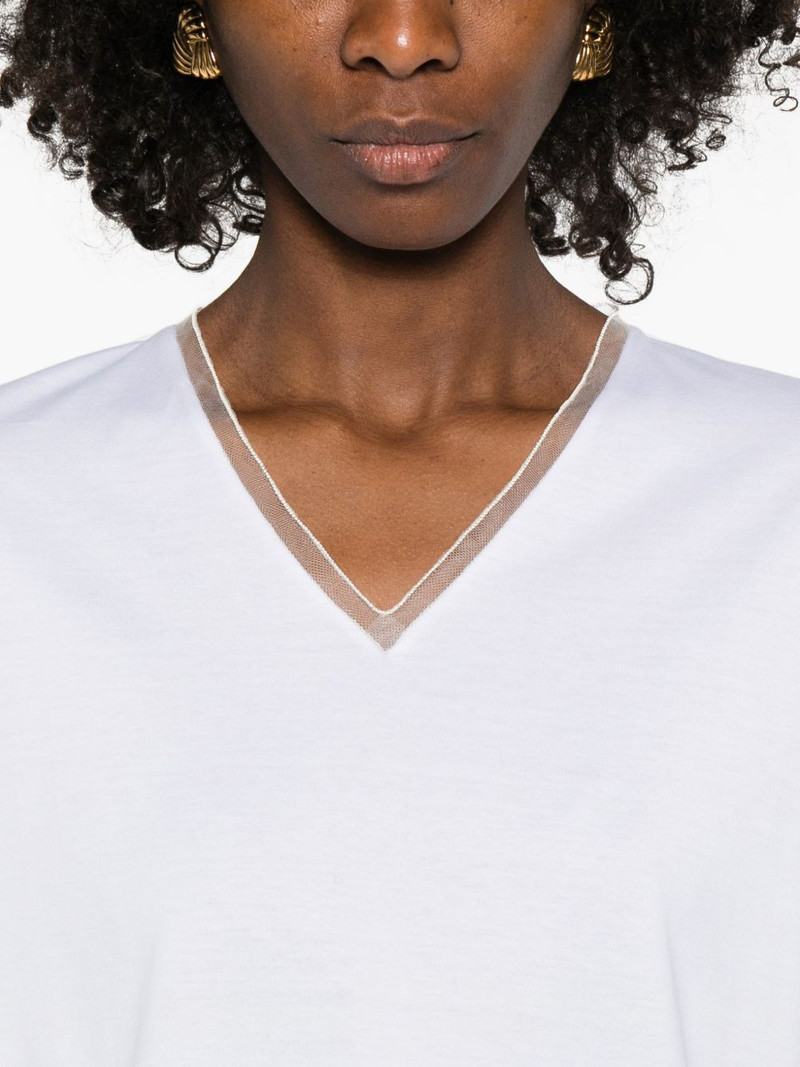 V-neck T-shirt 5