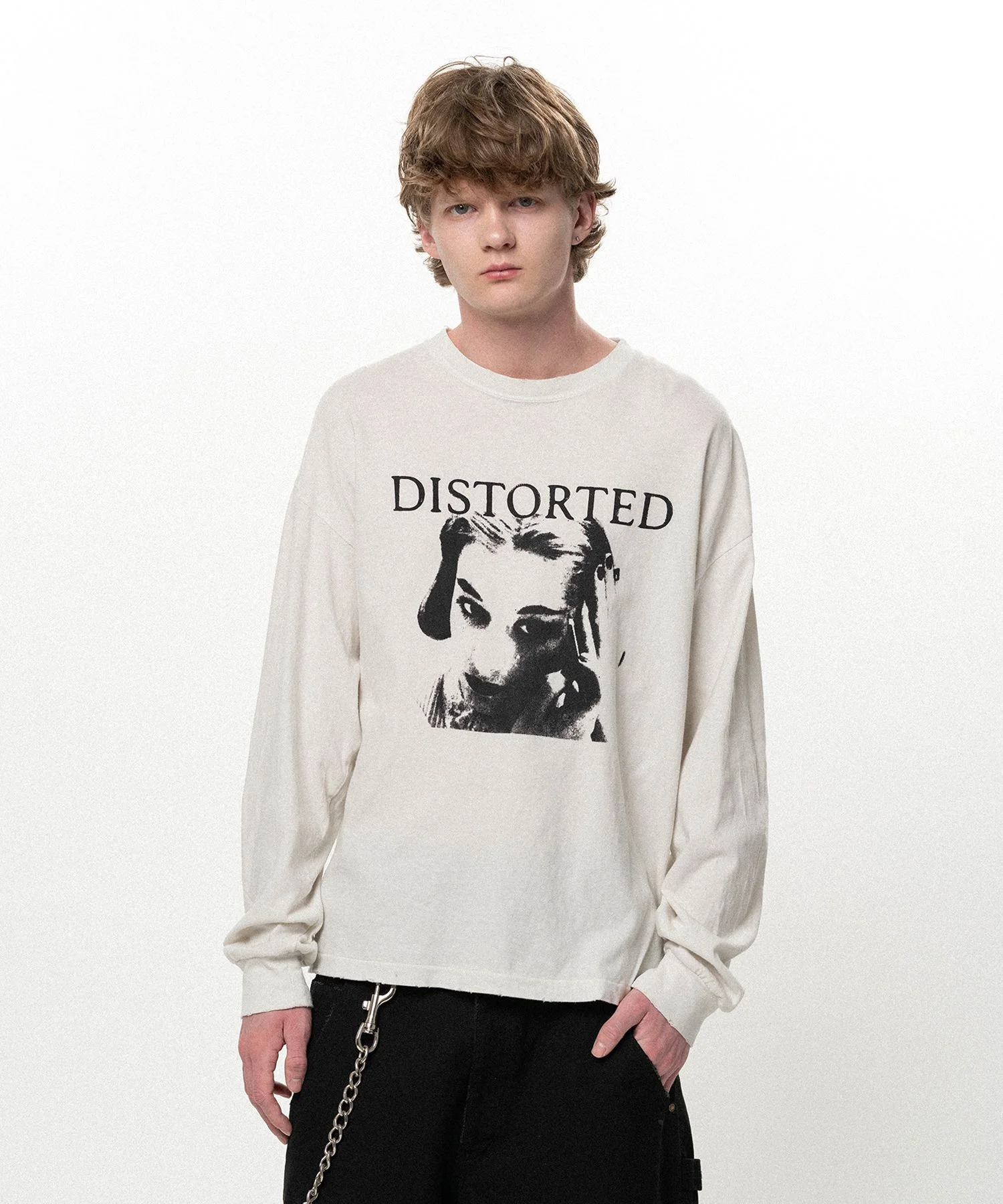 "DISTORTED Girl" Distressed L/S T-shirt - 1