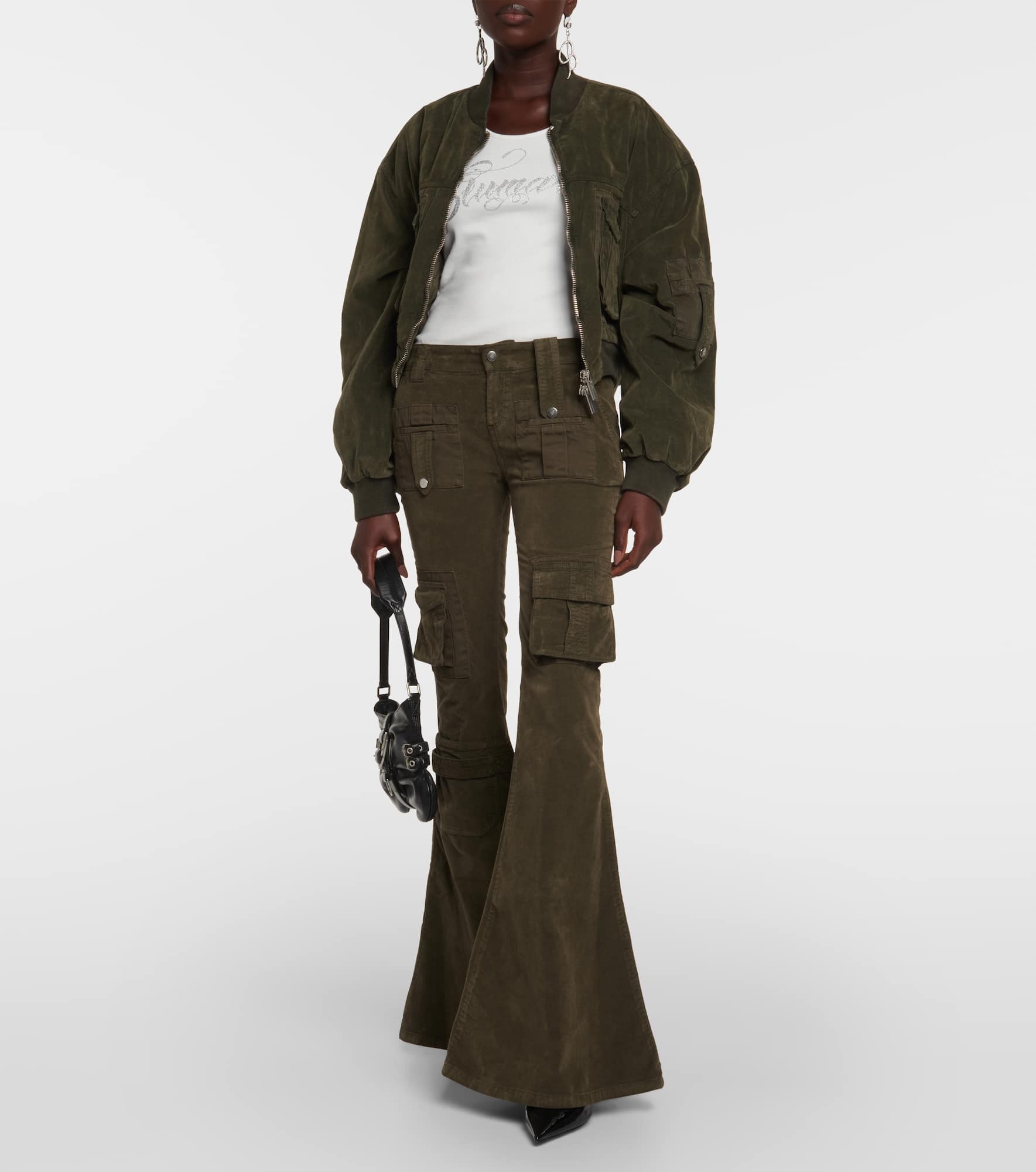 Low-rise velvet flared cargo pants - 2