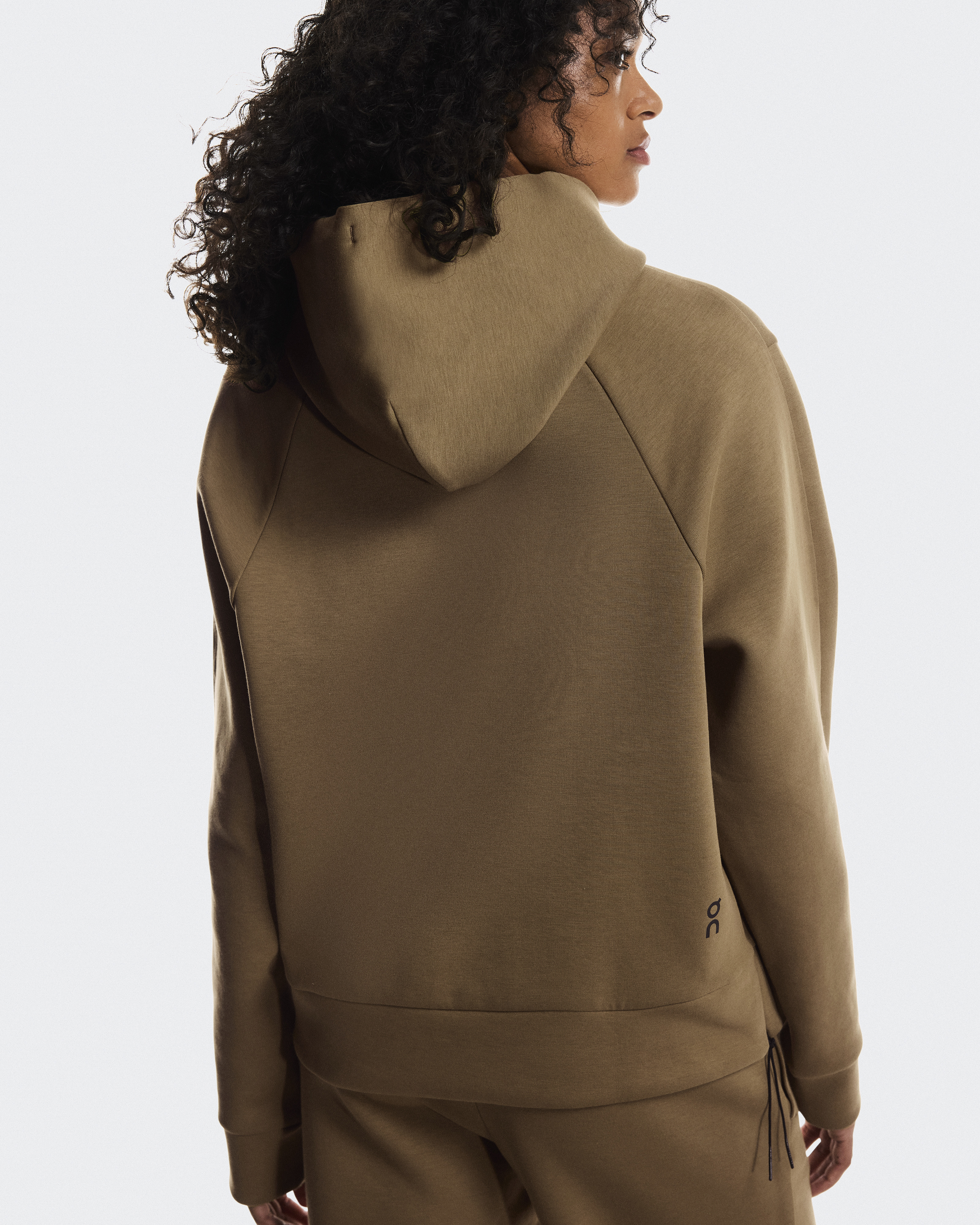 Focus Tech Hoodie - 5