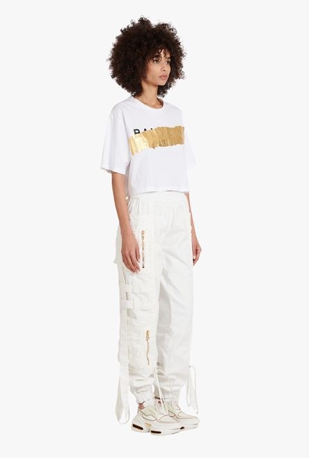 Cropped white cotton T-shirt with gold-tone Balmain logo - 7