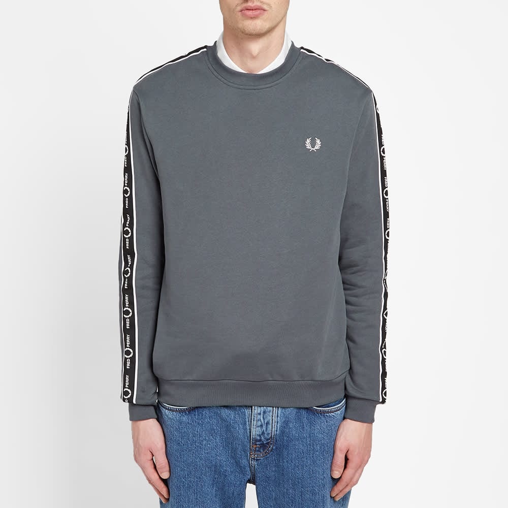 Fred Perry Authentic Taped Shoulder Crew Sweat - 4