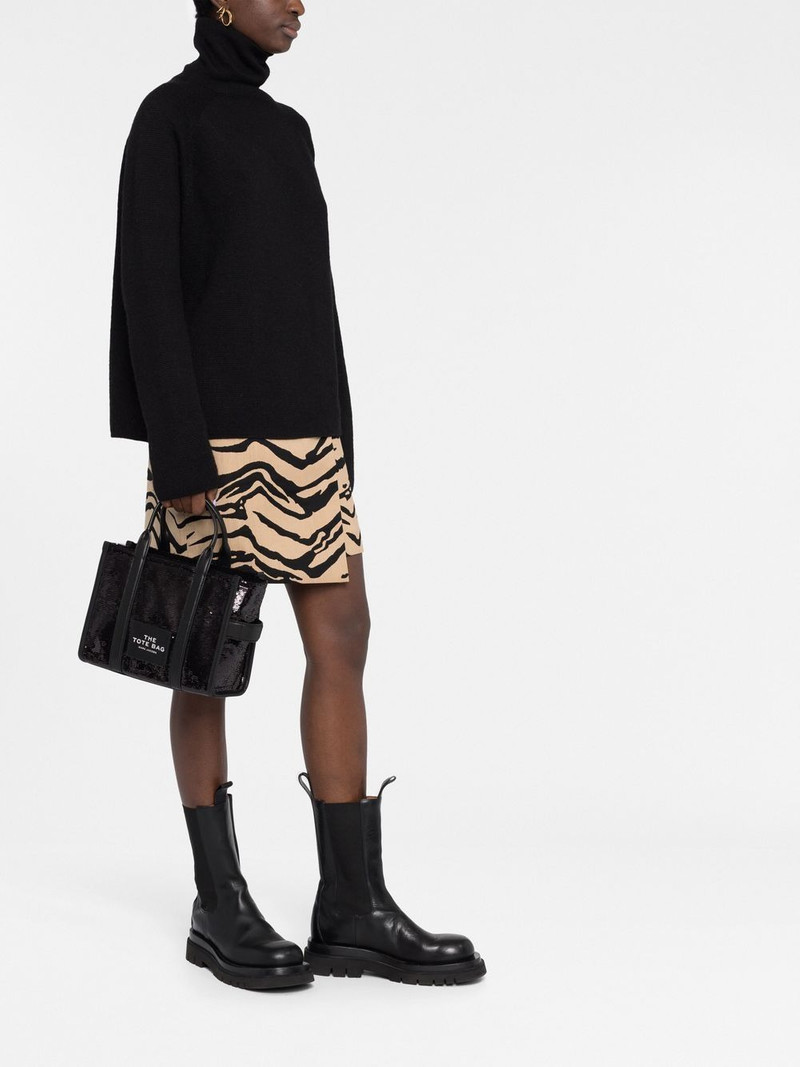 Marc Jacobs 'The Mini Tote Bag' logo-patch tote outlook