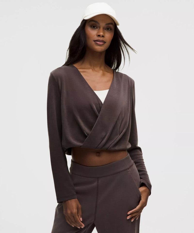 Lightweight Softstreme Wrap-Front Top 1