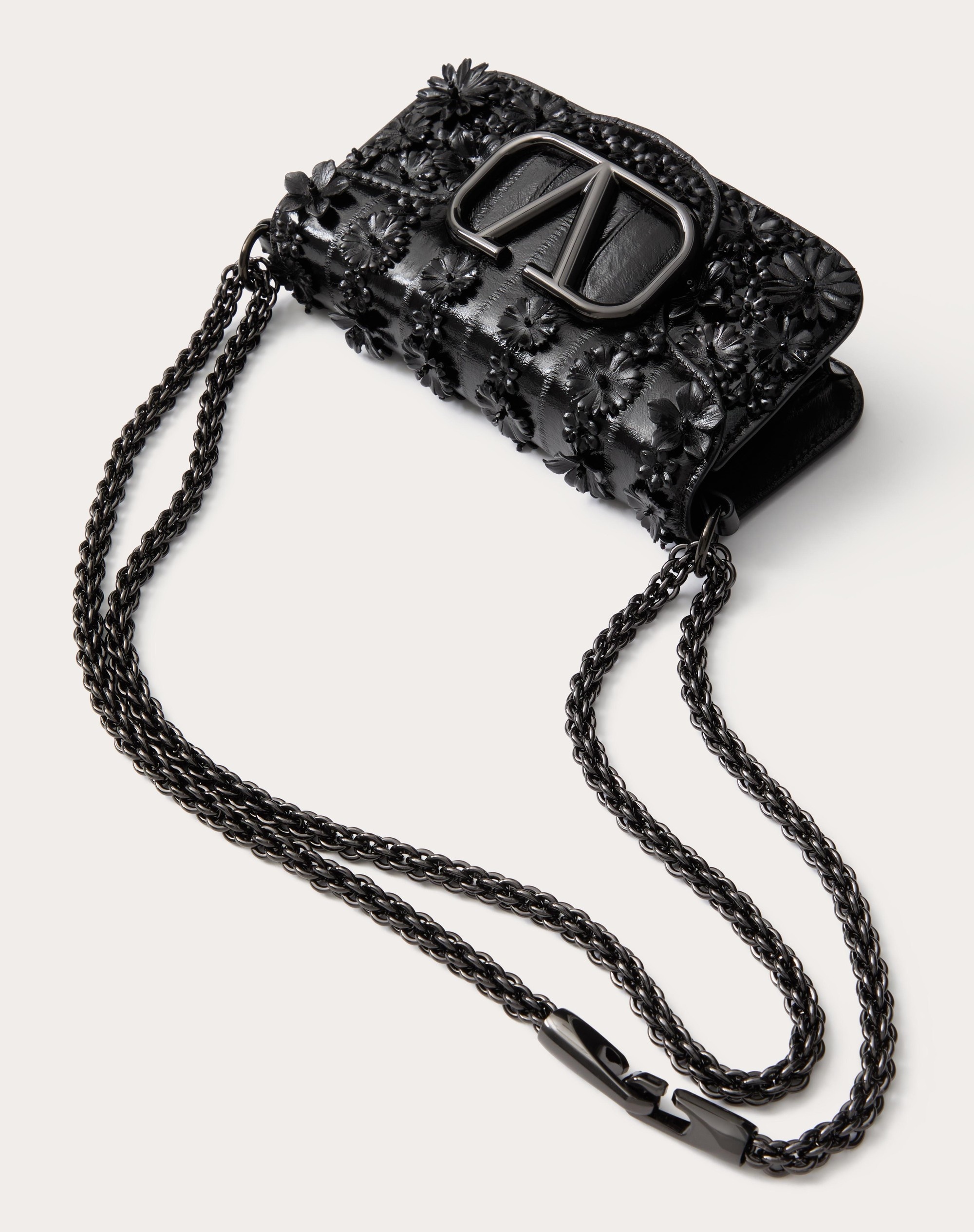 VALENTINO GARAVANI LOCÒ SMALL SHOULDER BAG EMBROIDERED IN EEL - 5