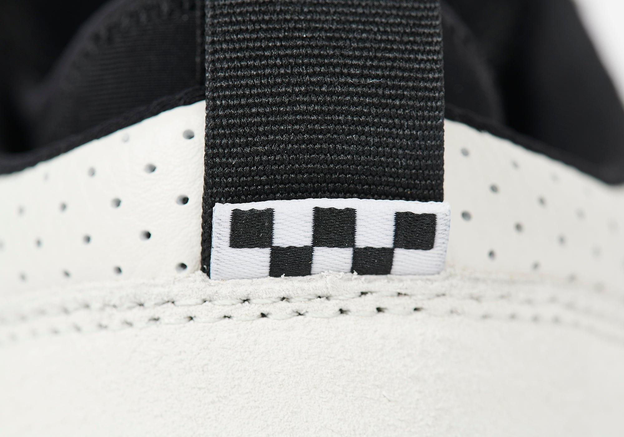 PALACE VANS LOW WHITE - 10