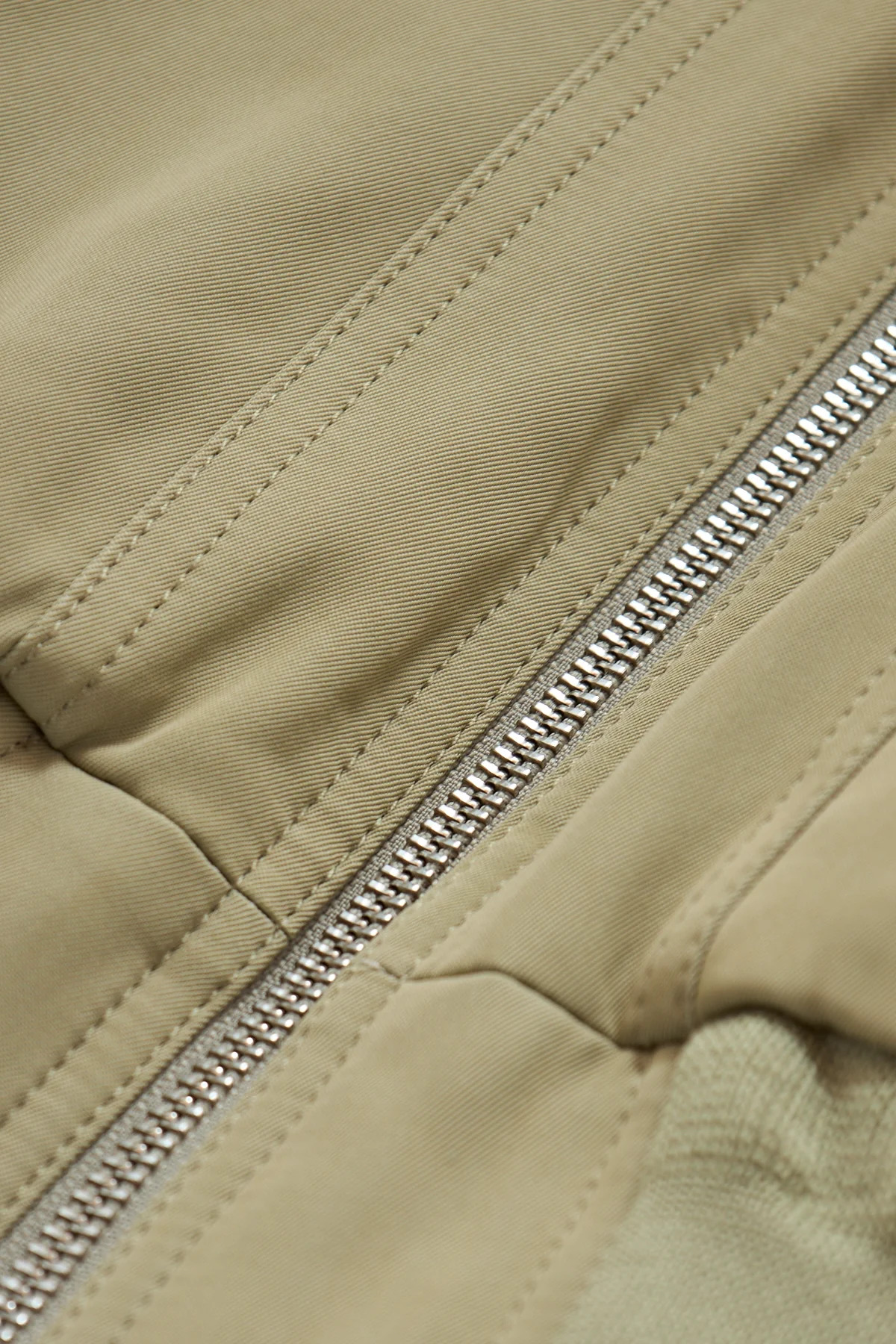 MM6 Maison Margiela Zip Up Sports Jacket Trench Beige - 3