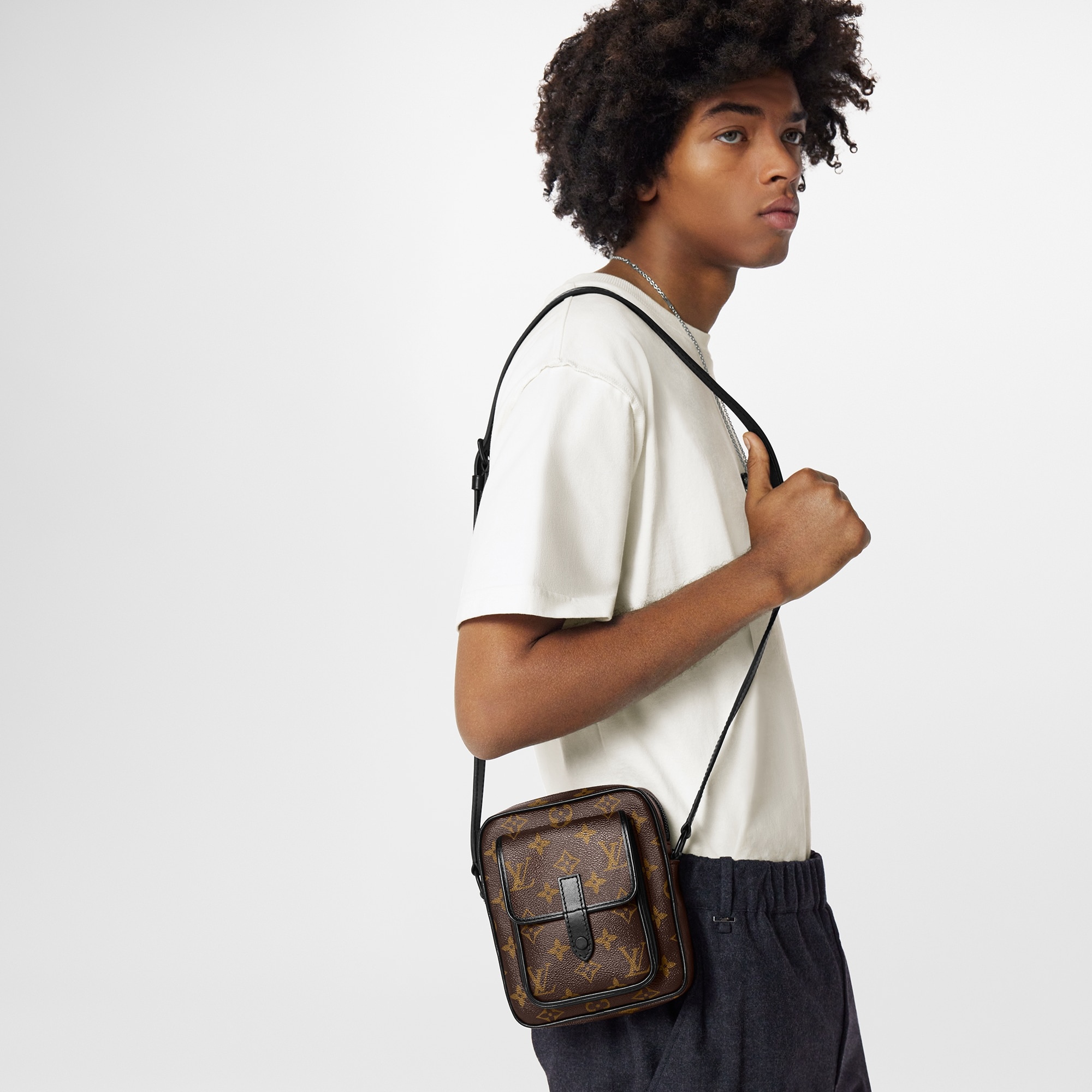 Christopher Wearable Wallet 8