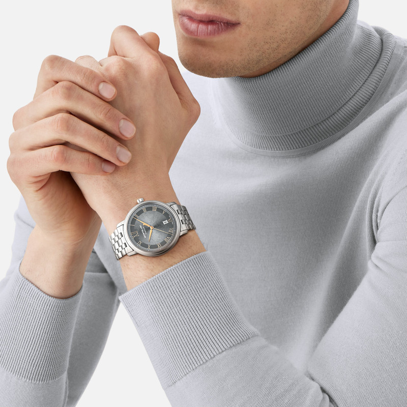 Montblanc Montblanc Tradition Automatic Date 40 mm outlook