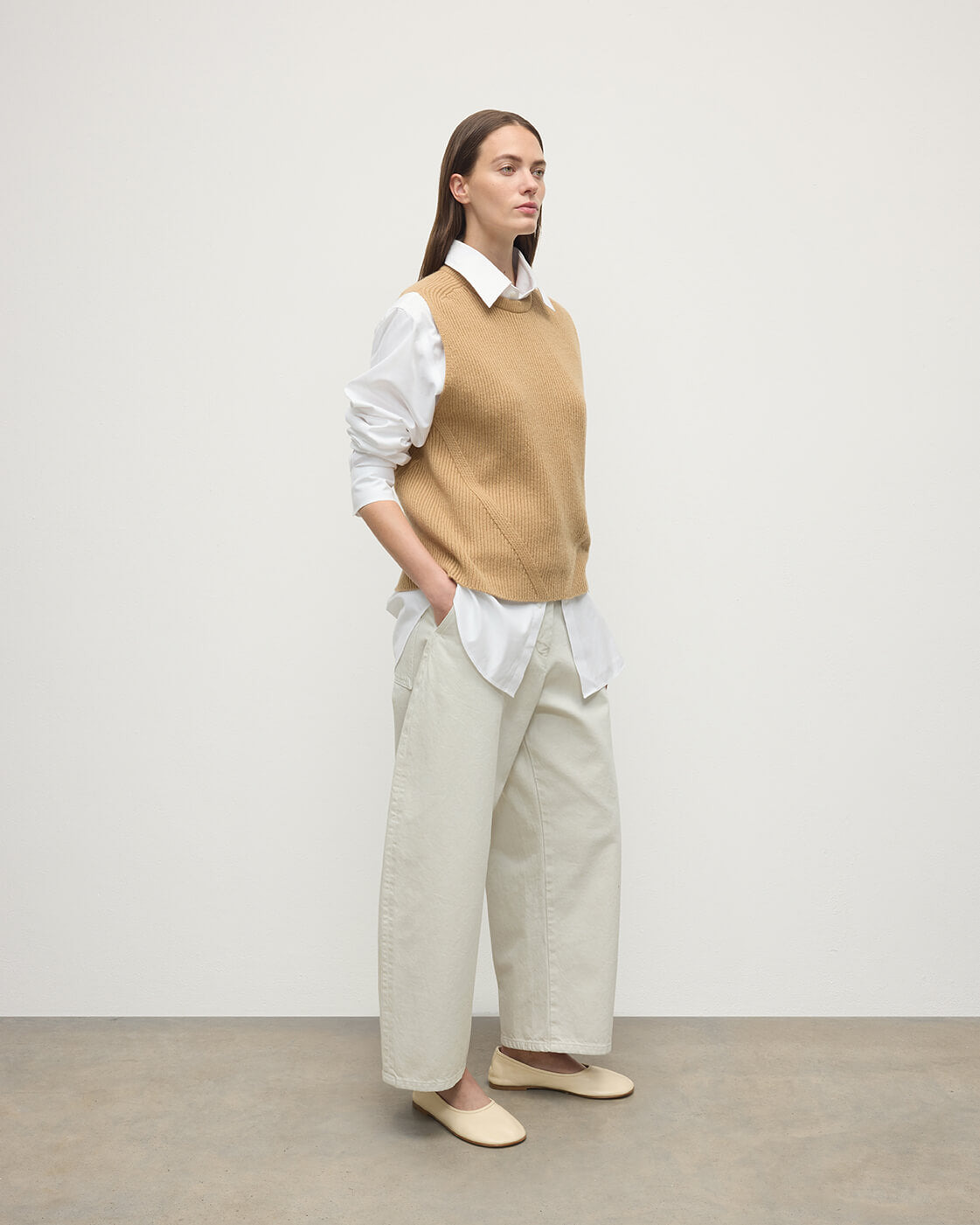 Sleeveless Camel Cashmere Tank Top - 3