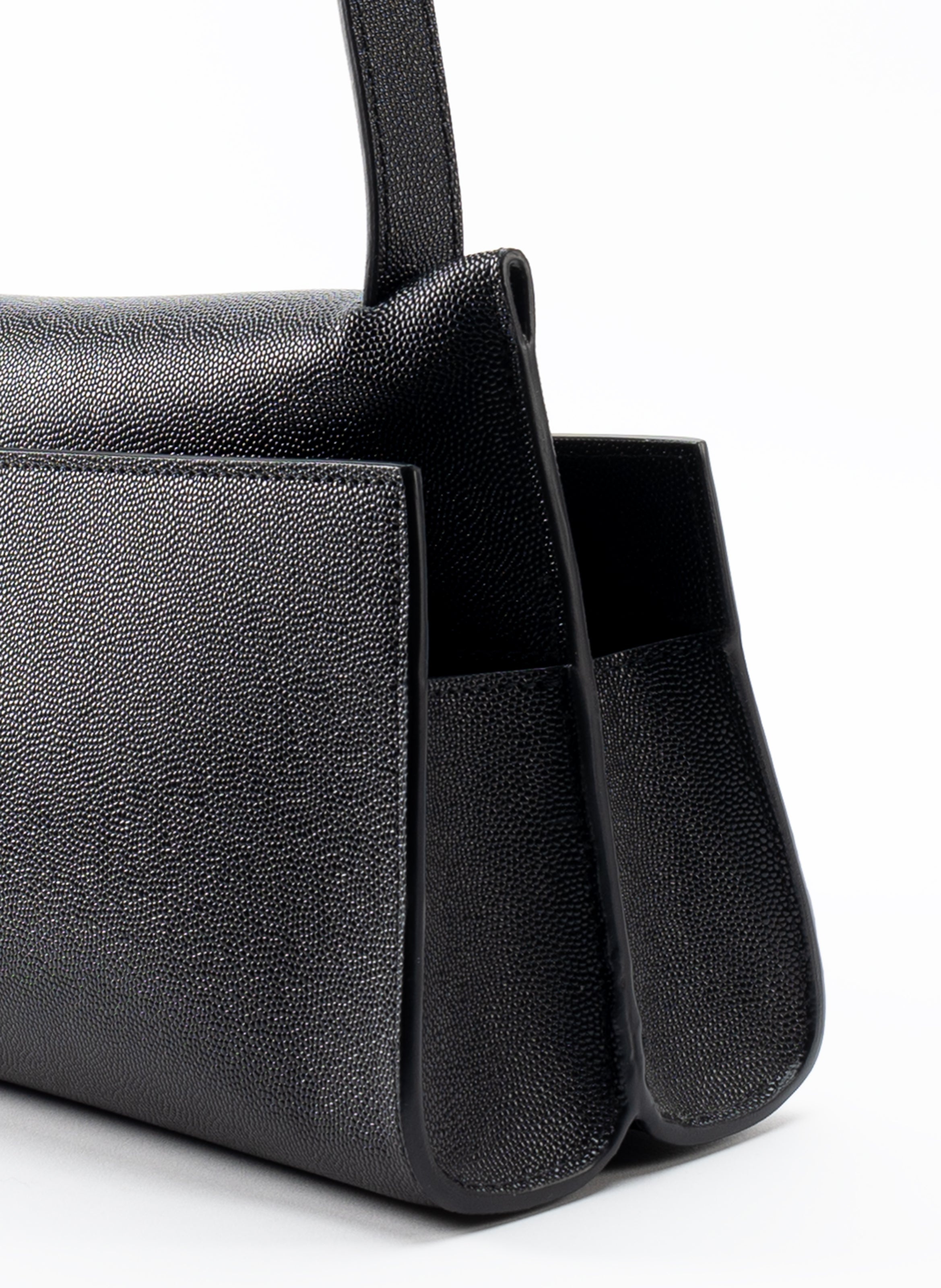 Long Papillon Caviar Leather Black - 3