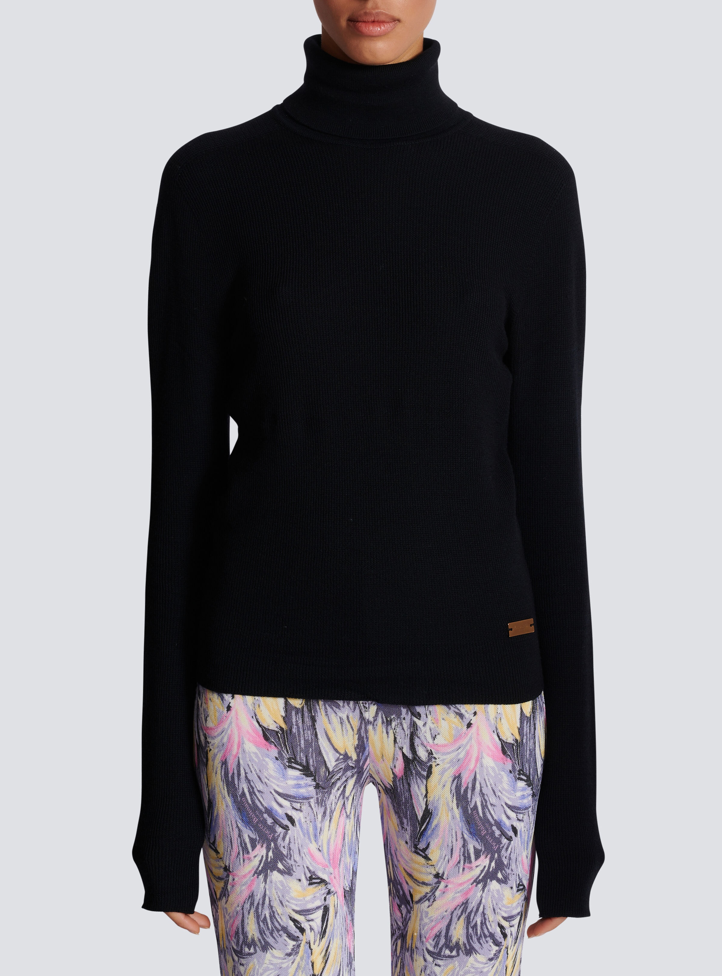 Knitted turtleneck jumper - 5