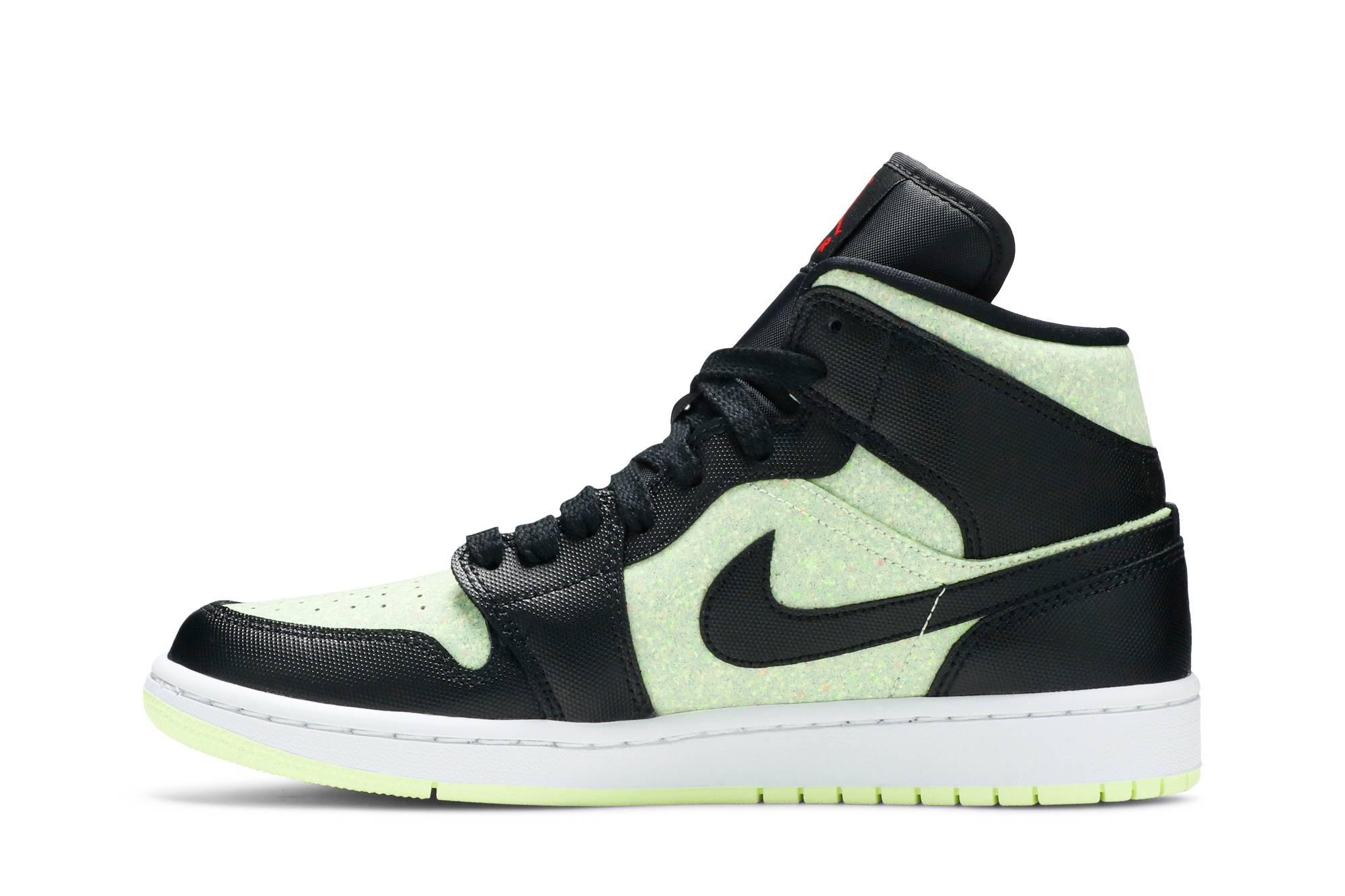 Wmns Air Jordan 1 Mid SE 'Black Barely Volt' - 3