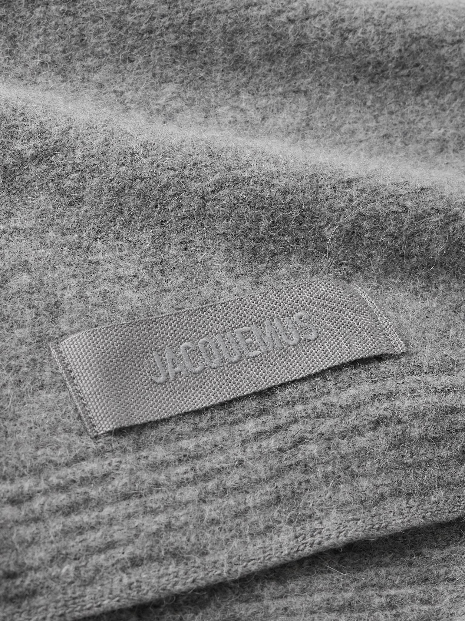 Appliquéd brushed knitted scarf Gray - 3