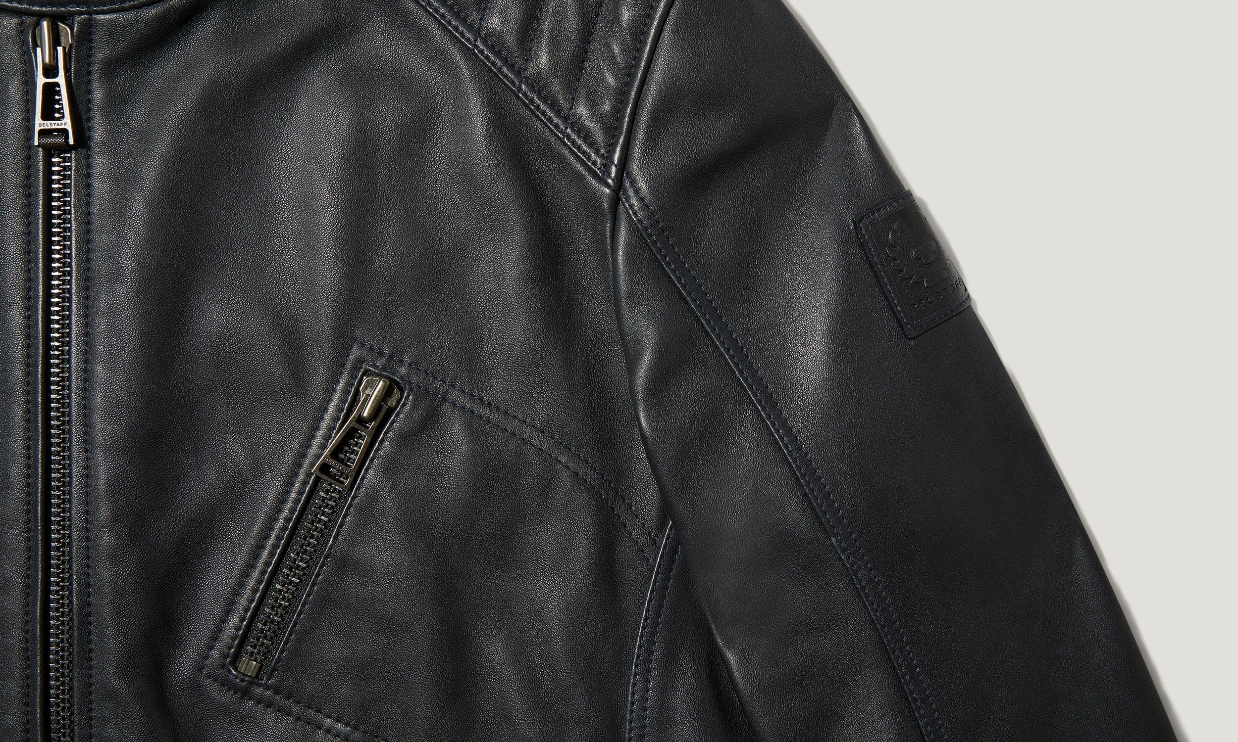 V RACER JACKET - 6