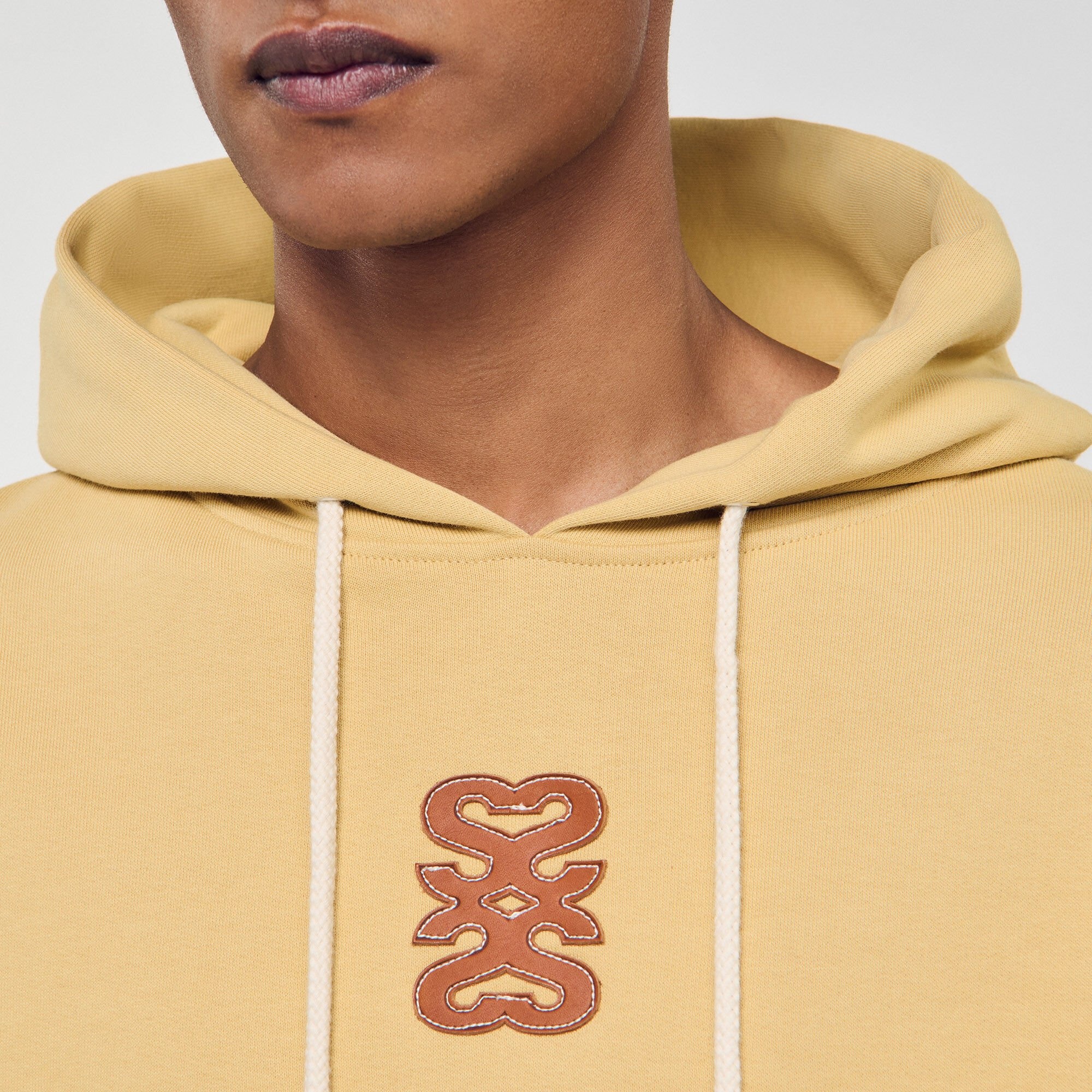 LEATHER PATCH SWEATSHIRT - 3