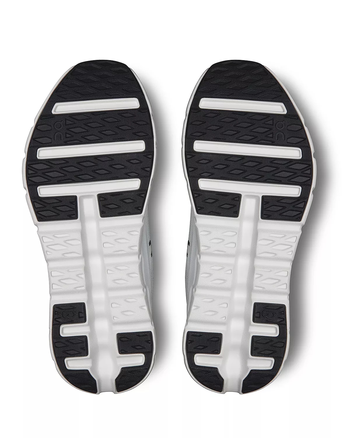 Women's Cloudtilt Low Top Sneakers - 8