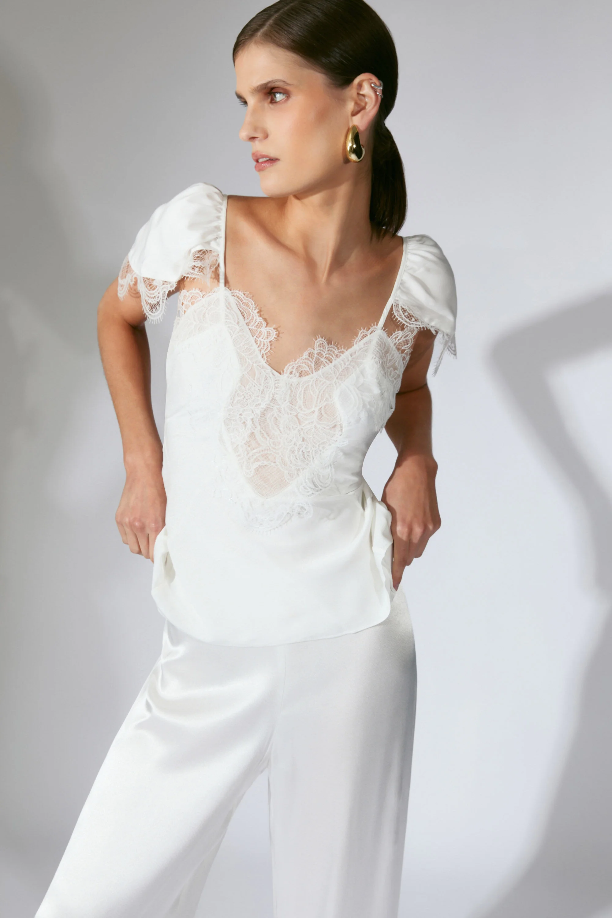 Ivy Lace Detail Camisole In Orchid White - 1