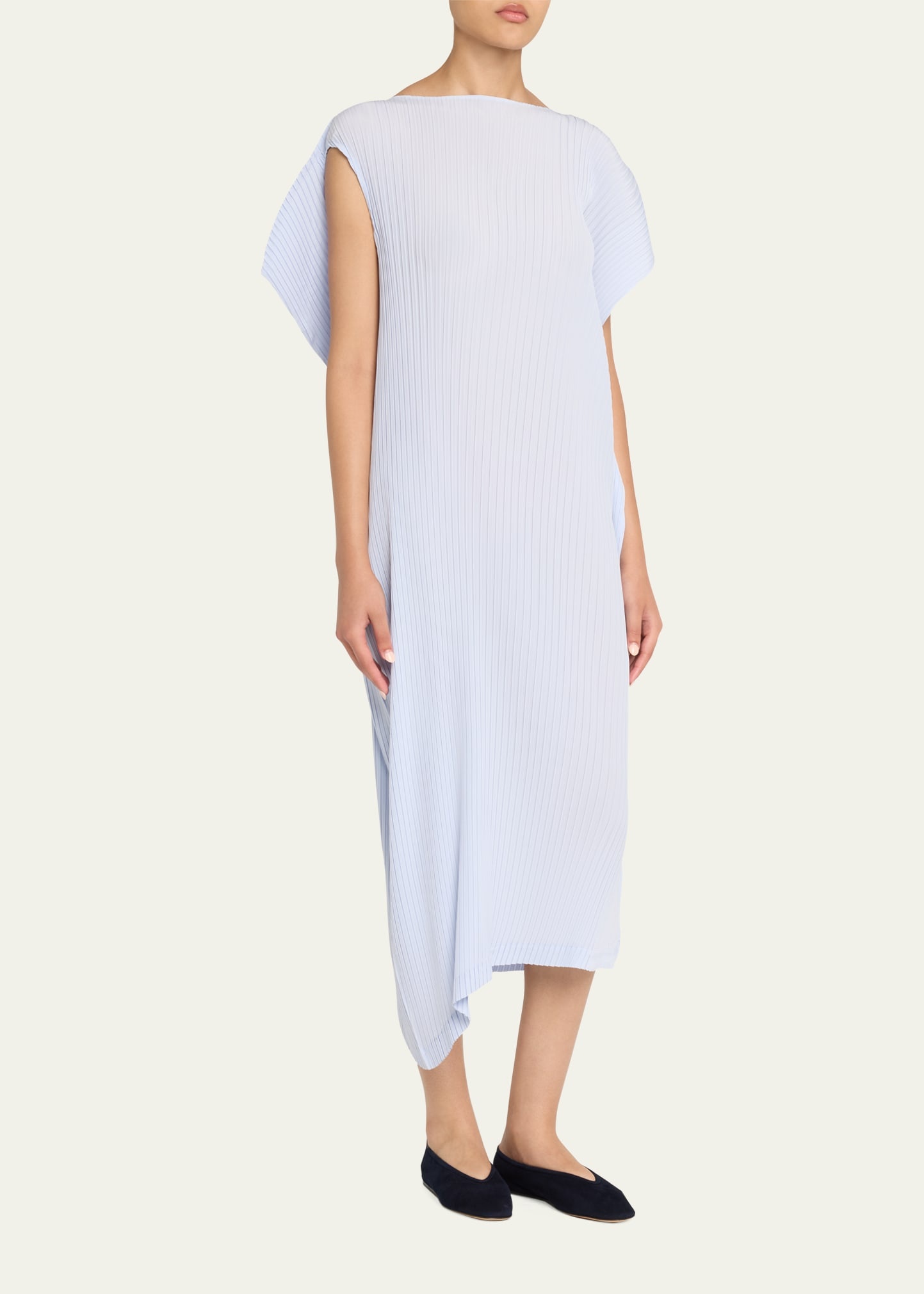 Shadow Study Pleats Solid Dress - 4