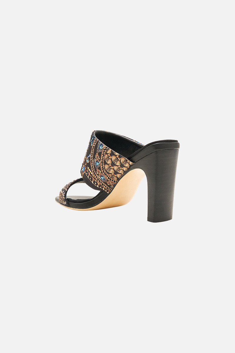 PAMELA ASYM HEEL SANDAL 3