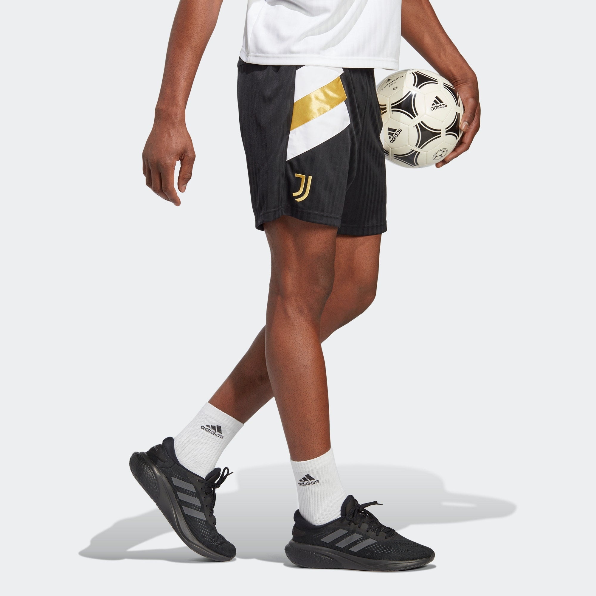 adidas Juventus Icon Shorts 'Black' HS9806 - 2