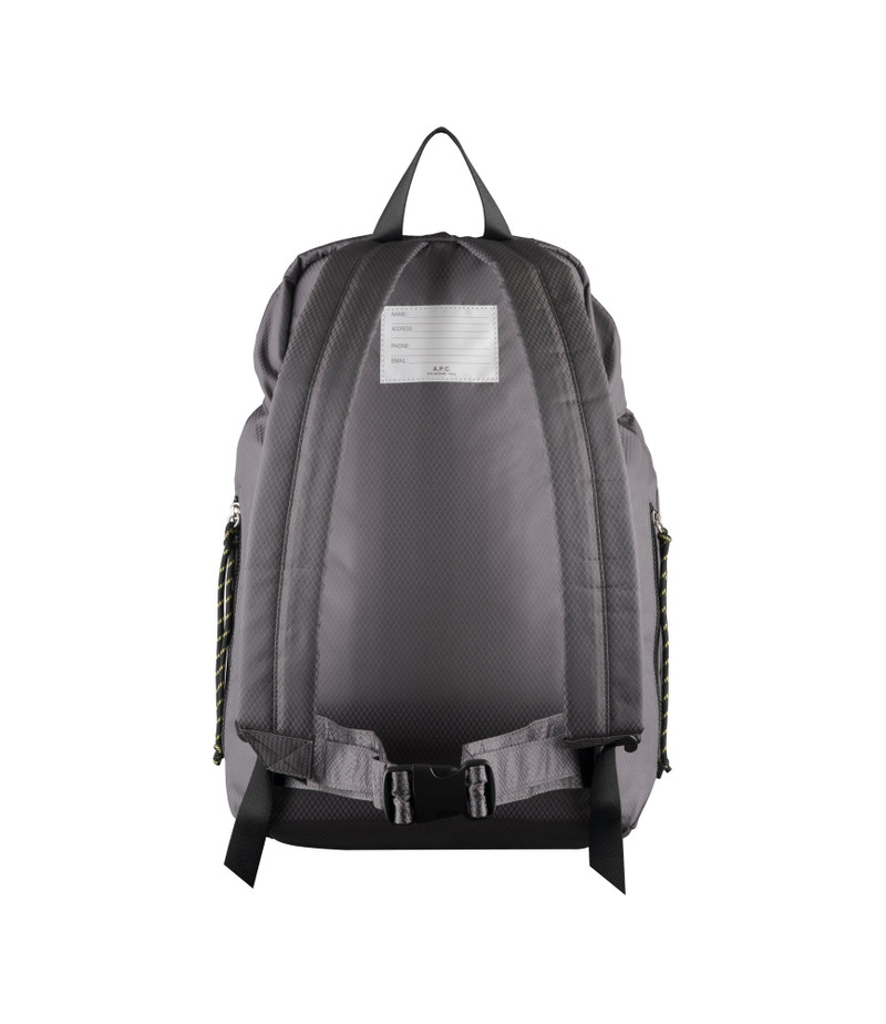 TREK BACKPACK 4