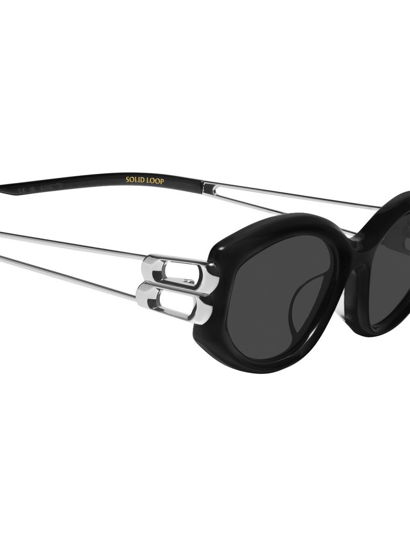 geometric-frame sunglasses 4