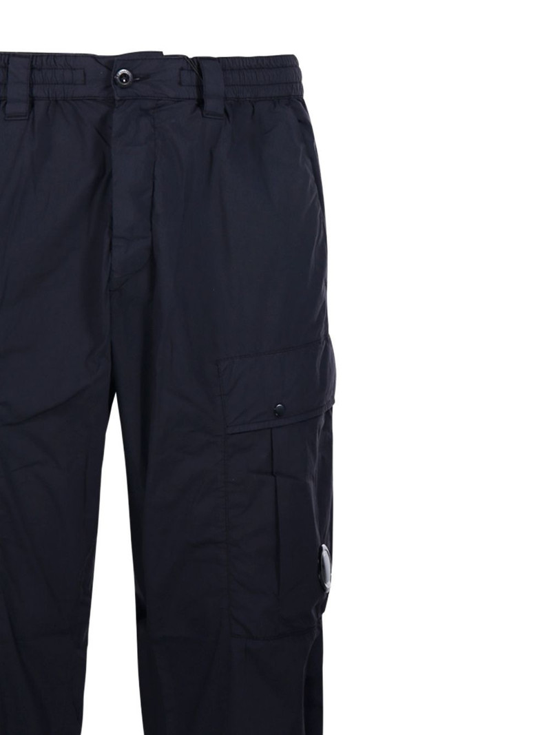 Lens-detail cargo pants 4