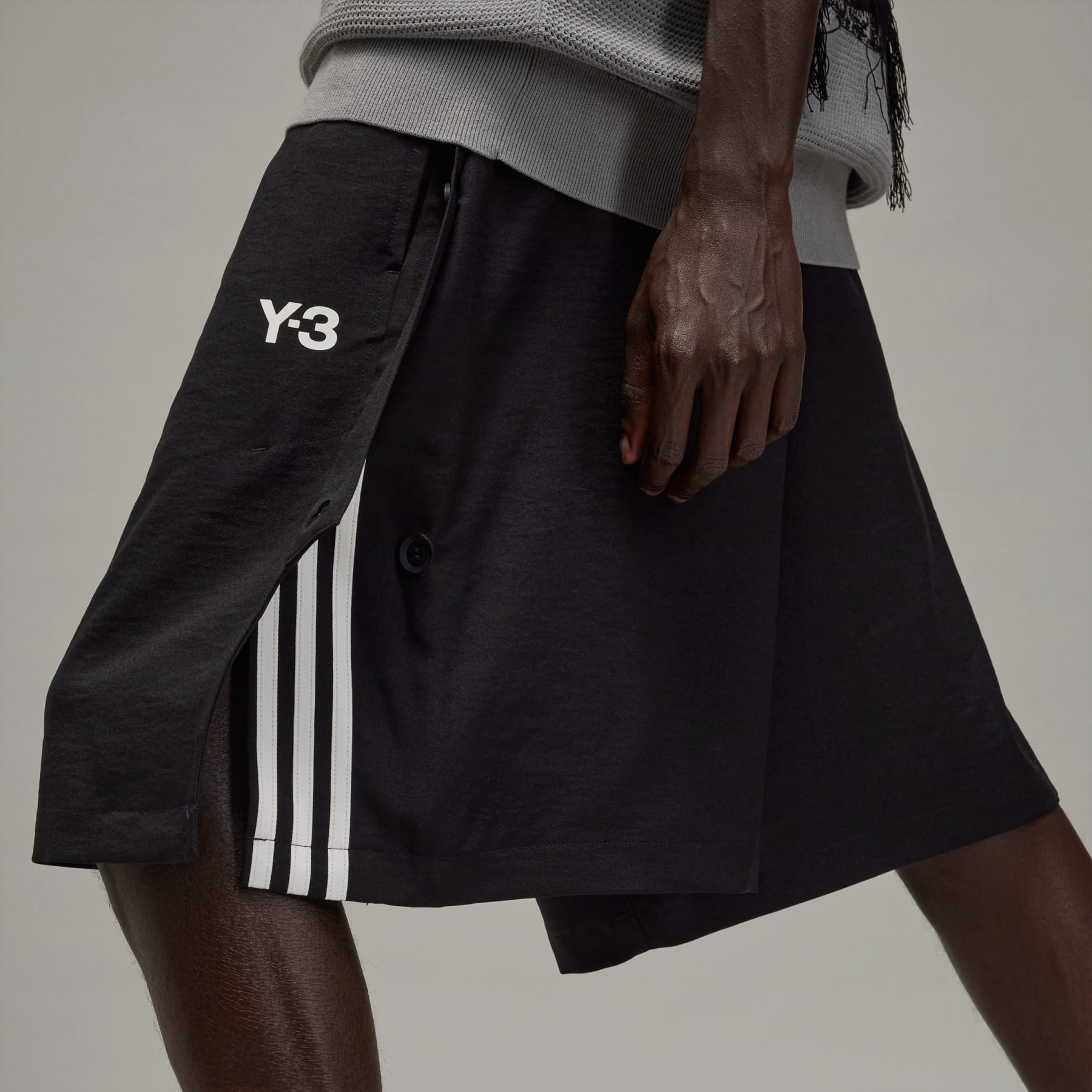 Y-3 Sport Uniform 3-Stripes Shorts - 7