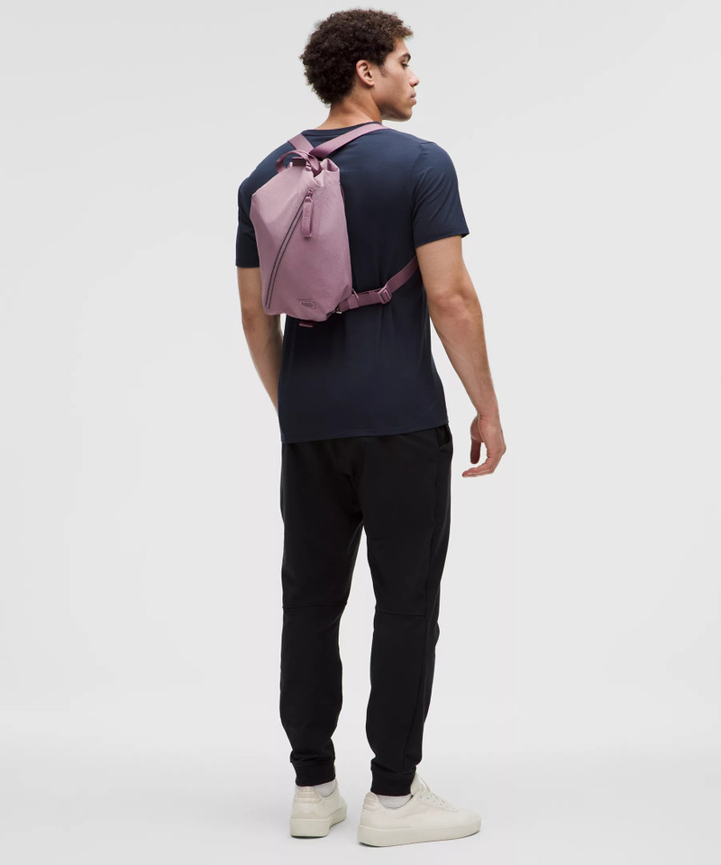 lululemon Fast Track Bag 2.0 9L outlook