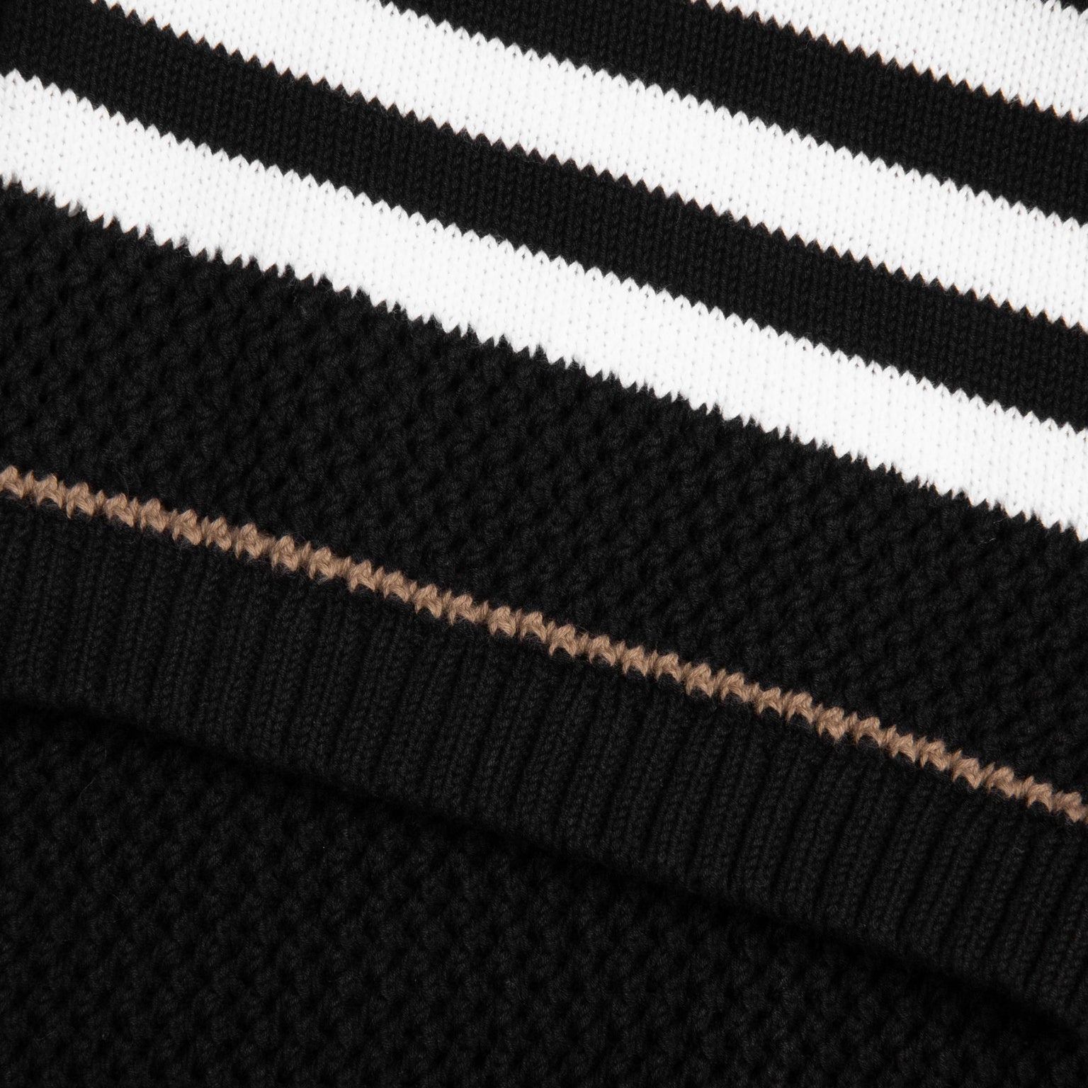 KNIT 24 FOOTBALL SHIRT - BLACK - 5